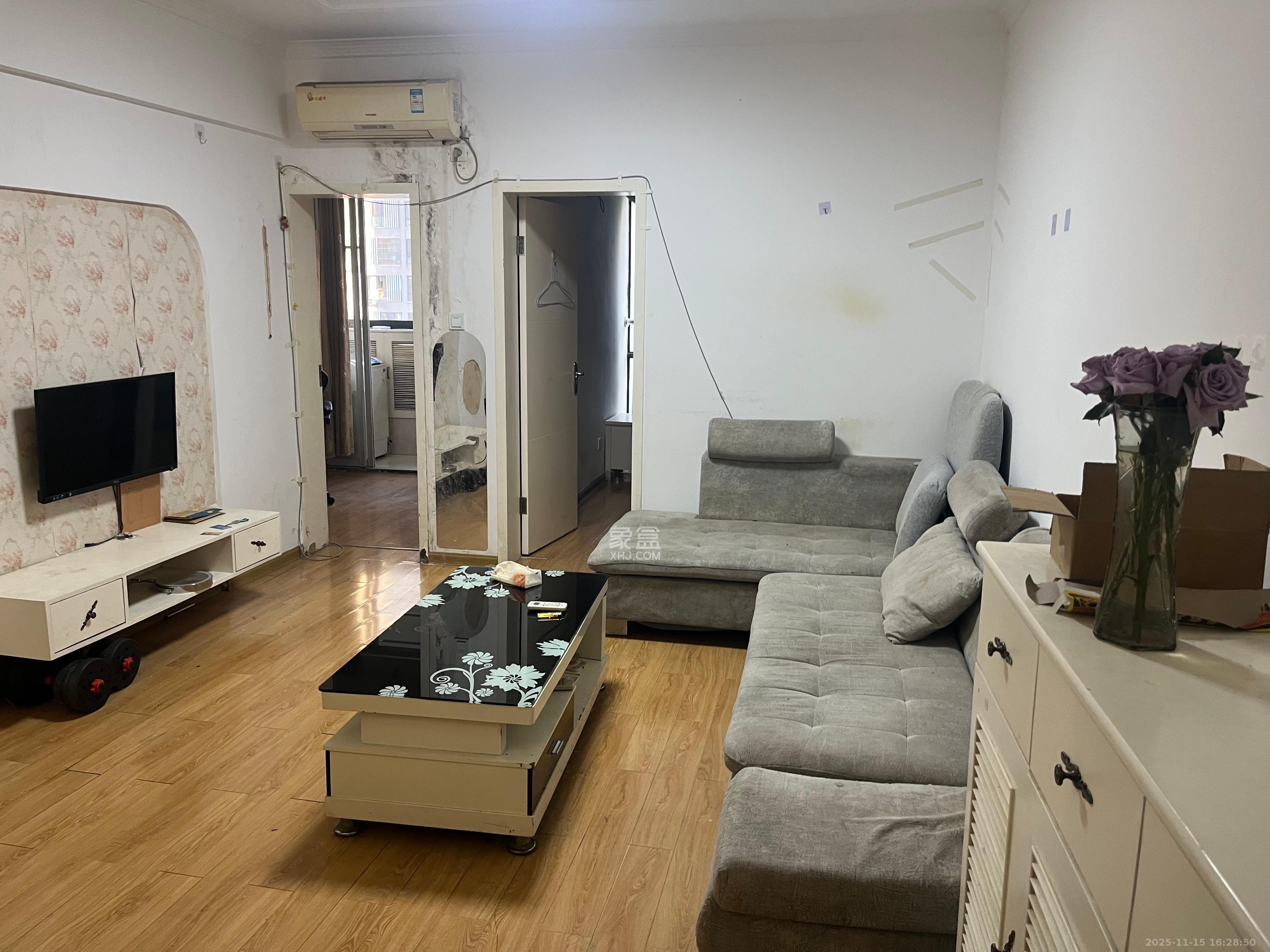 长大彩虹都 2室1厅1卫 1700.0元/月 长大彩虹都 2室1厅1卫 1700.0元/月室内图