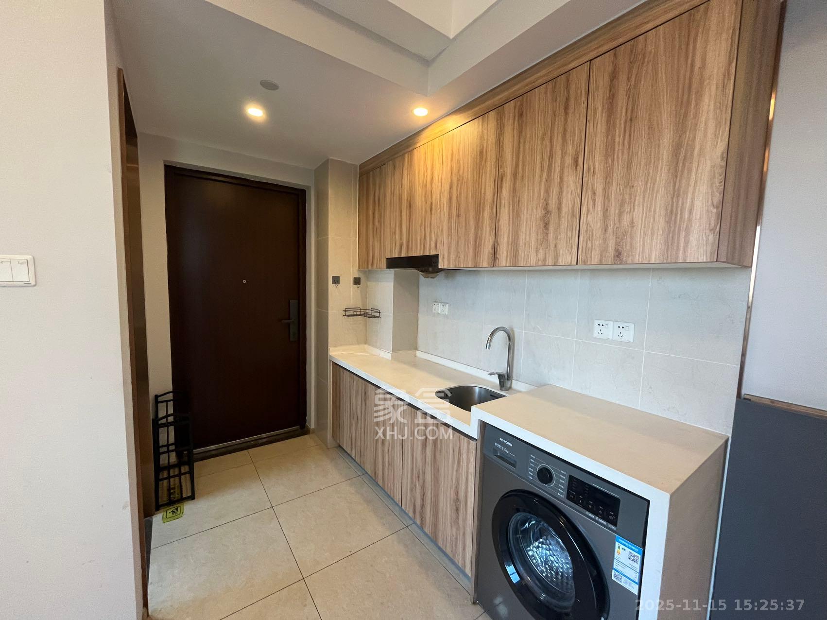 佳兆业云顶都汇 1室1厅1卫 1250.0元/月 佳兆业云顶都汇 1室1厅1卫 1250.0元/月室内图