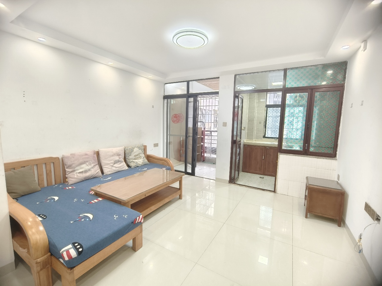 西城秀苑  2室2厅1卫    1800.0元/月室内图1