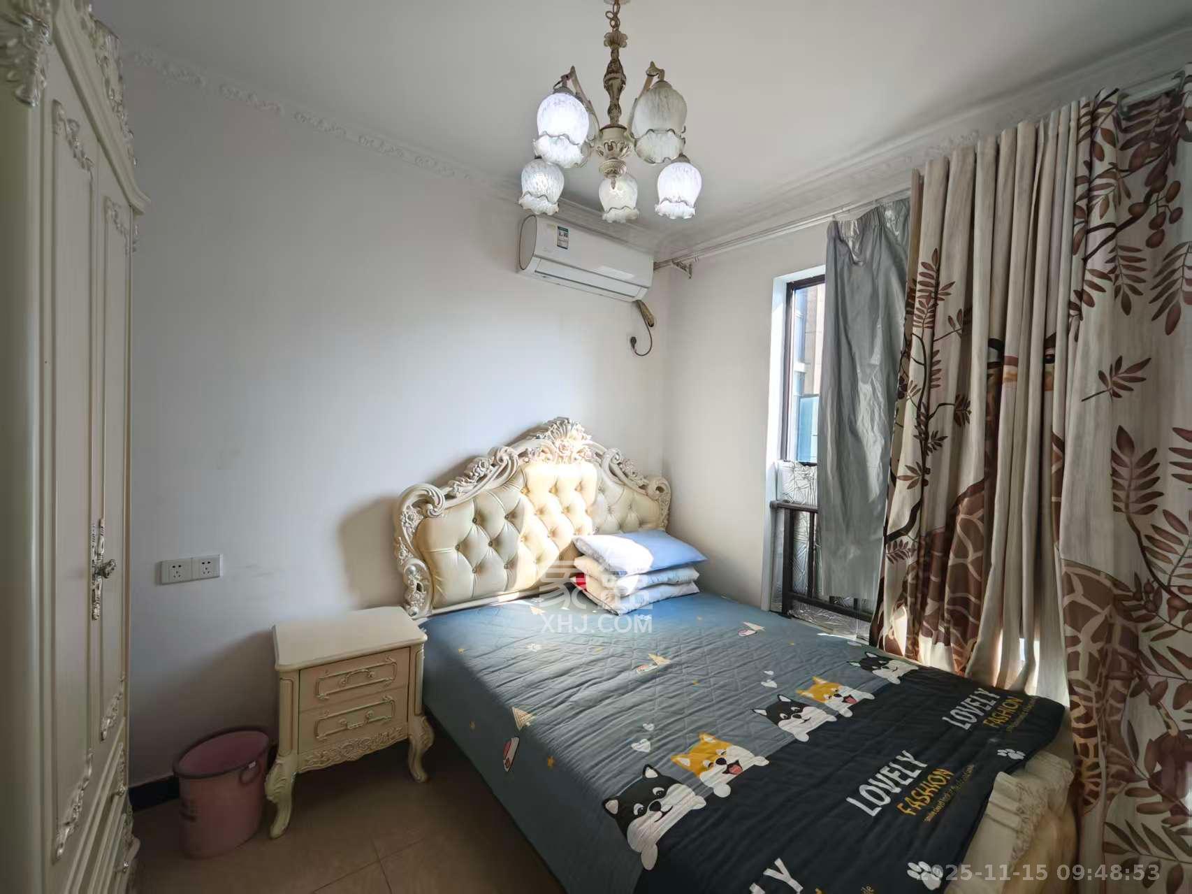 天下一家  2室2厅1卫    2800.0元/月室内图