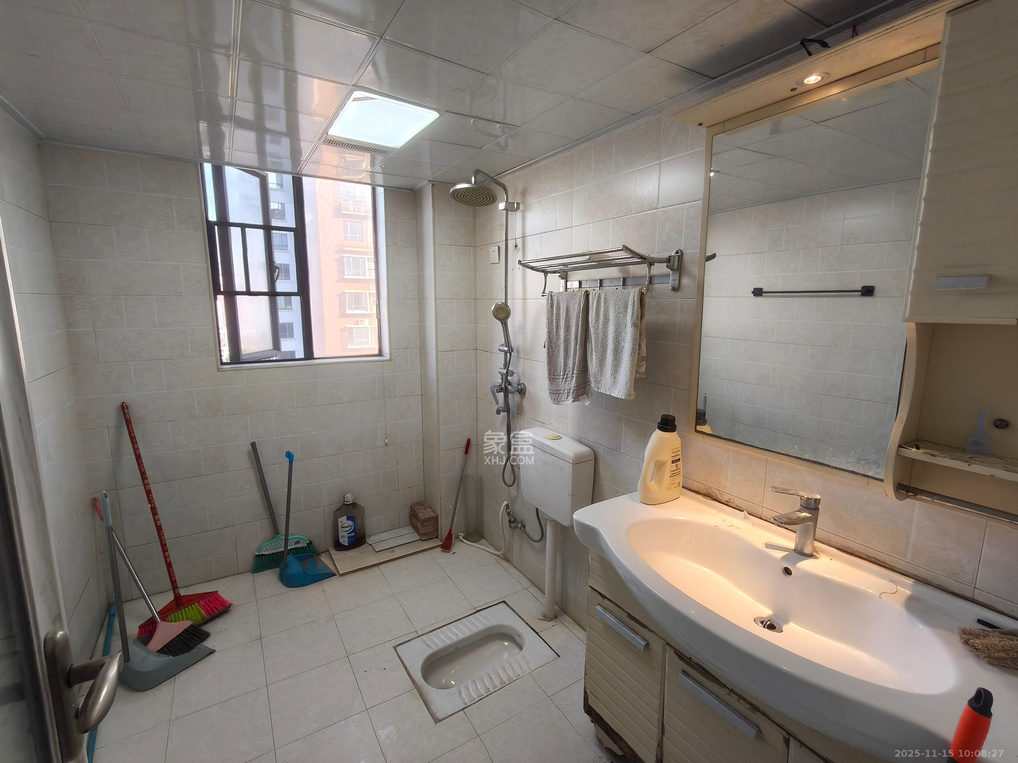 湘府名邸（同力家园）  4室2厅1卫    3000.0元/月室内图