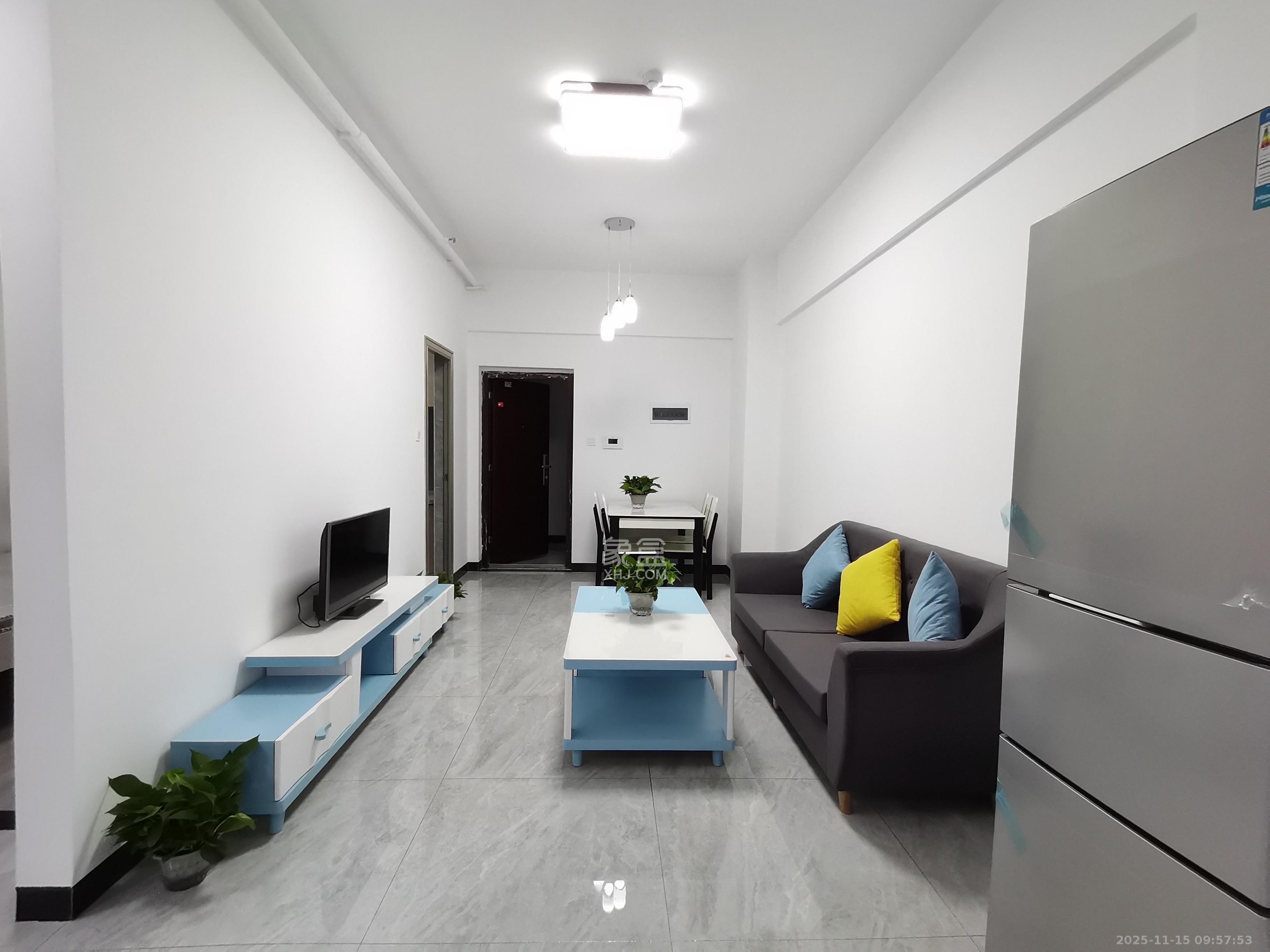 国泰九龙湾  2室2厅1卫    1700.0元/月室内图