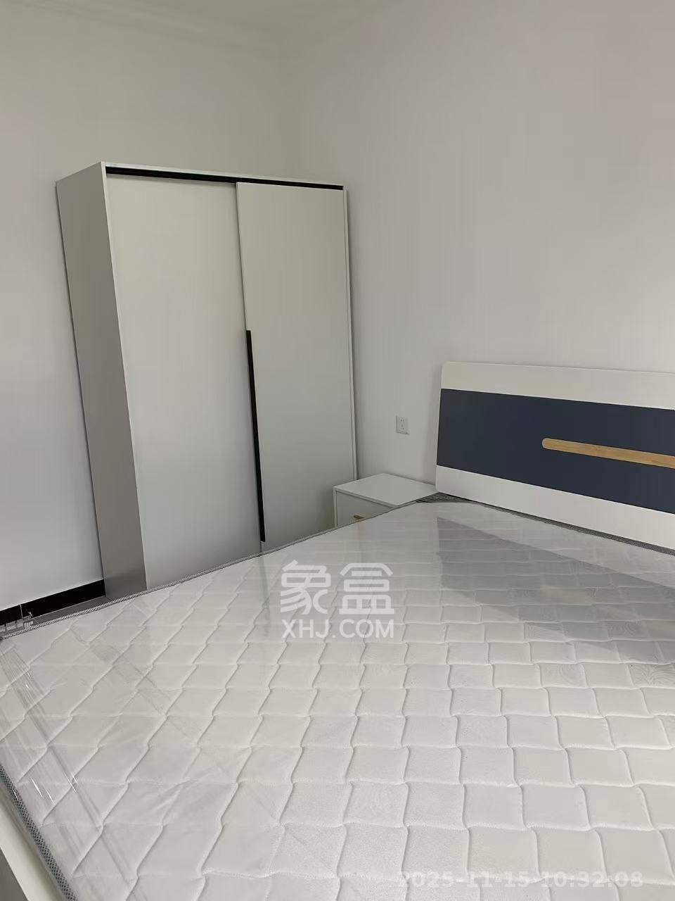 旭日嘉苑  2室2厅1卫    2200.0元/月室内图