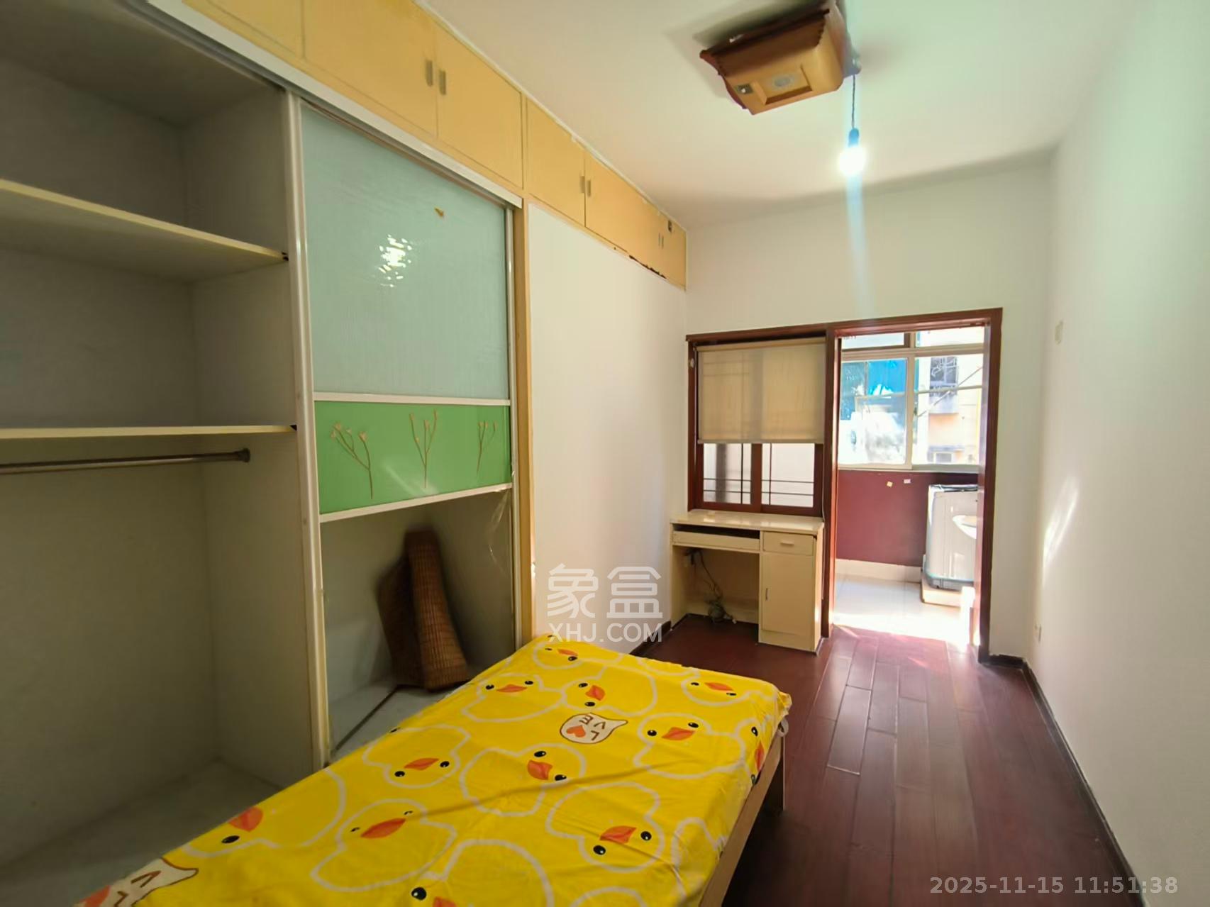 袁家岭省煤炭厅宿舍（芙蓉区省煤炭局小区）  3室2厅1卫    2200.0元/月室内图