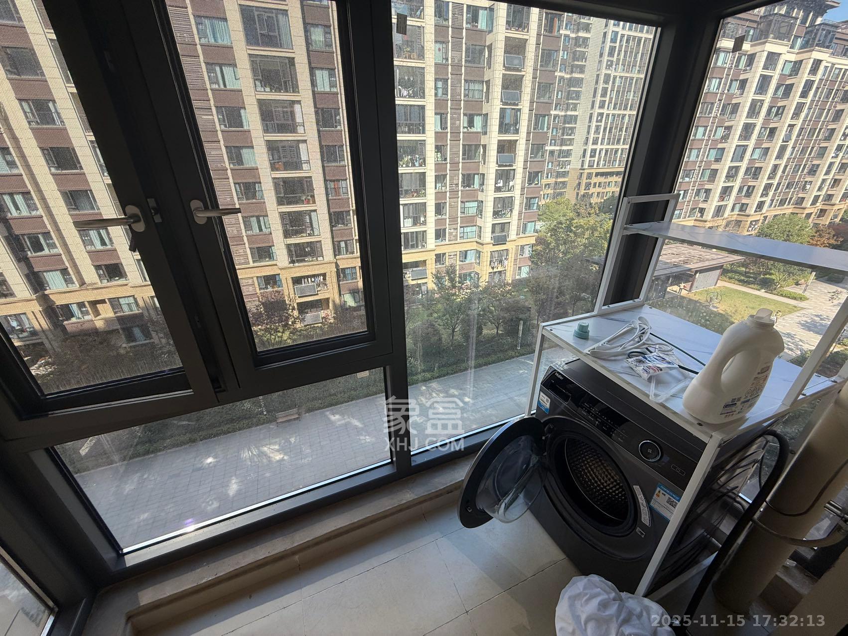 中梁云麓传奇  3室2厅2卫    3000.0元/月室内图