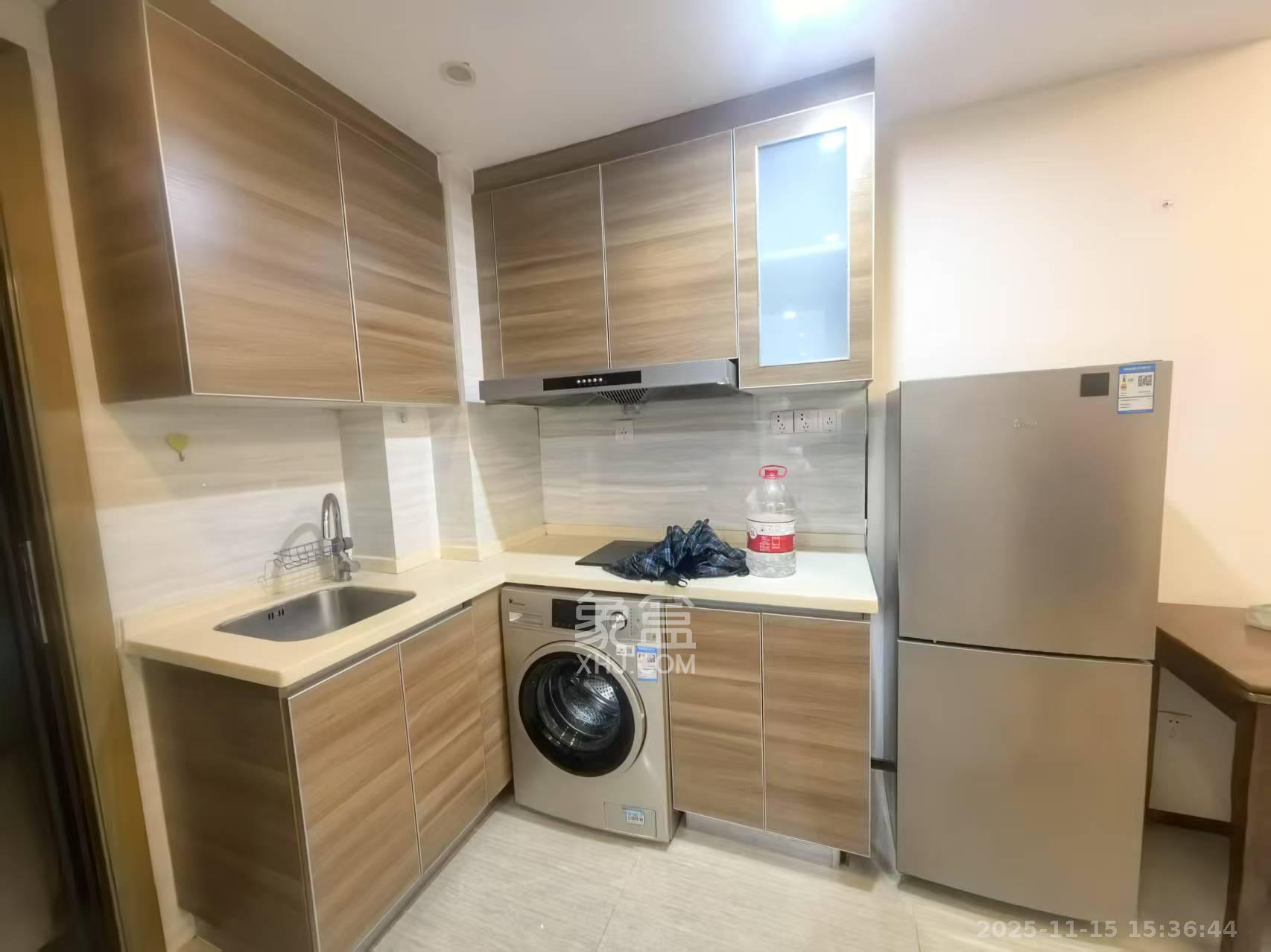 恒大国际广场  1室1厅1卫    1600.0元/月室内图