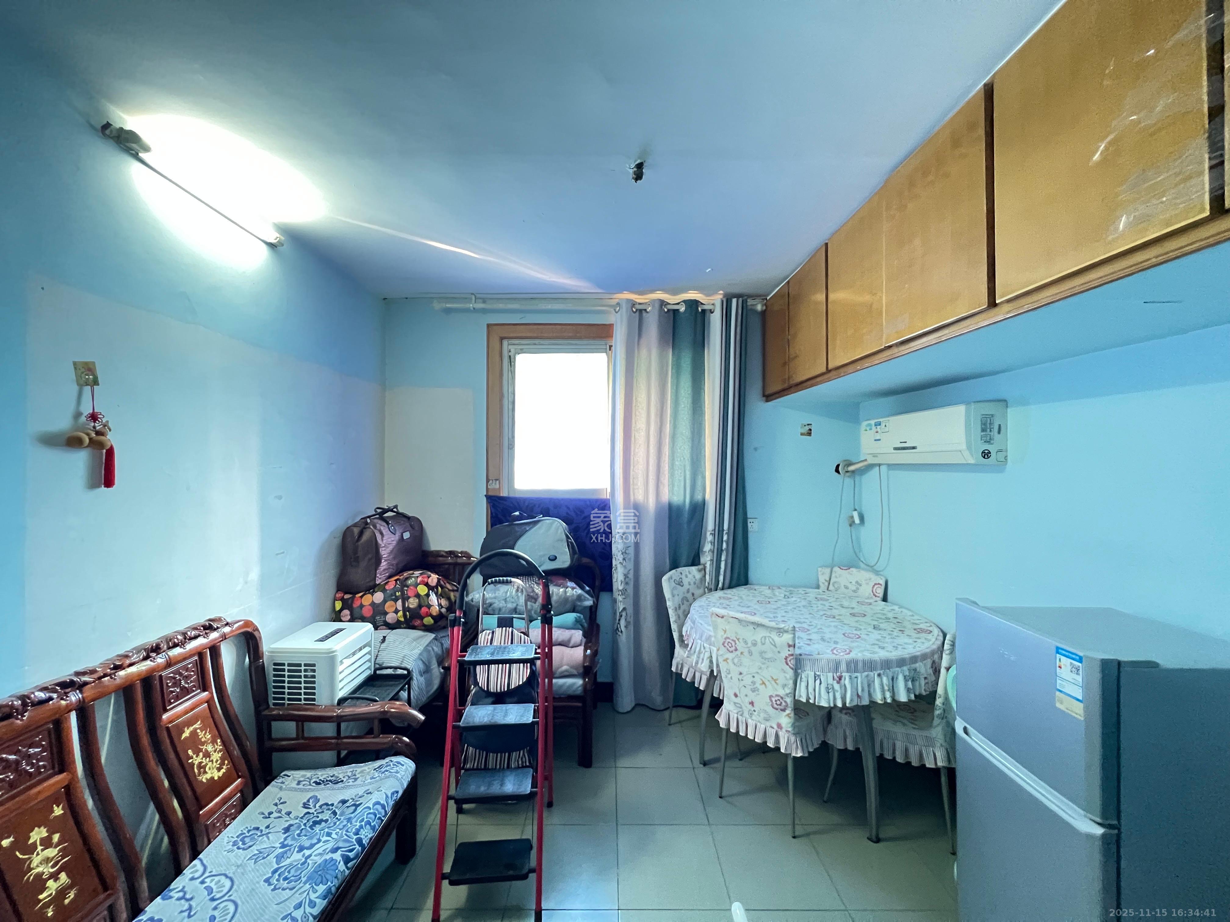 左家塘二建 1室1厅1卫 1100.0元/月 左家塘二建 1室1厅1卫 1100.0元/月室内图