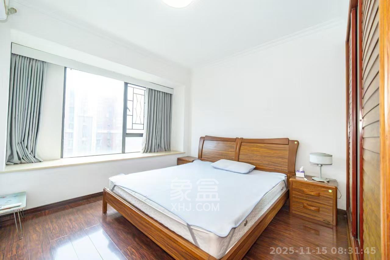 华润凤凰城二期 3室2厅1卫 2000.0元/月 华润凤凰城二期 3室2厅1卫 2000.0元/月室内图