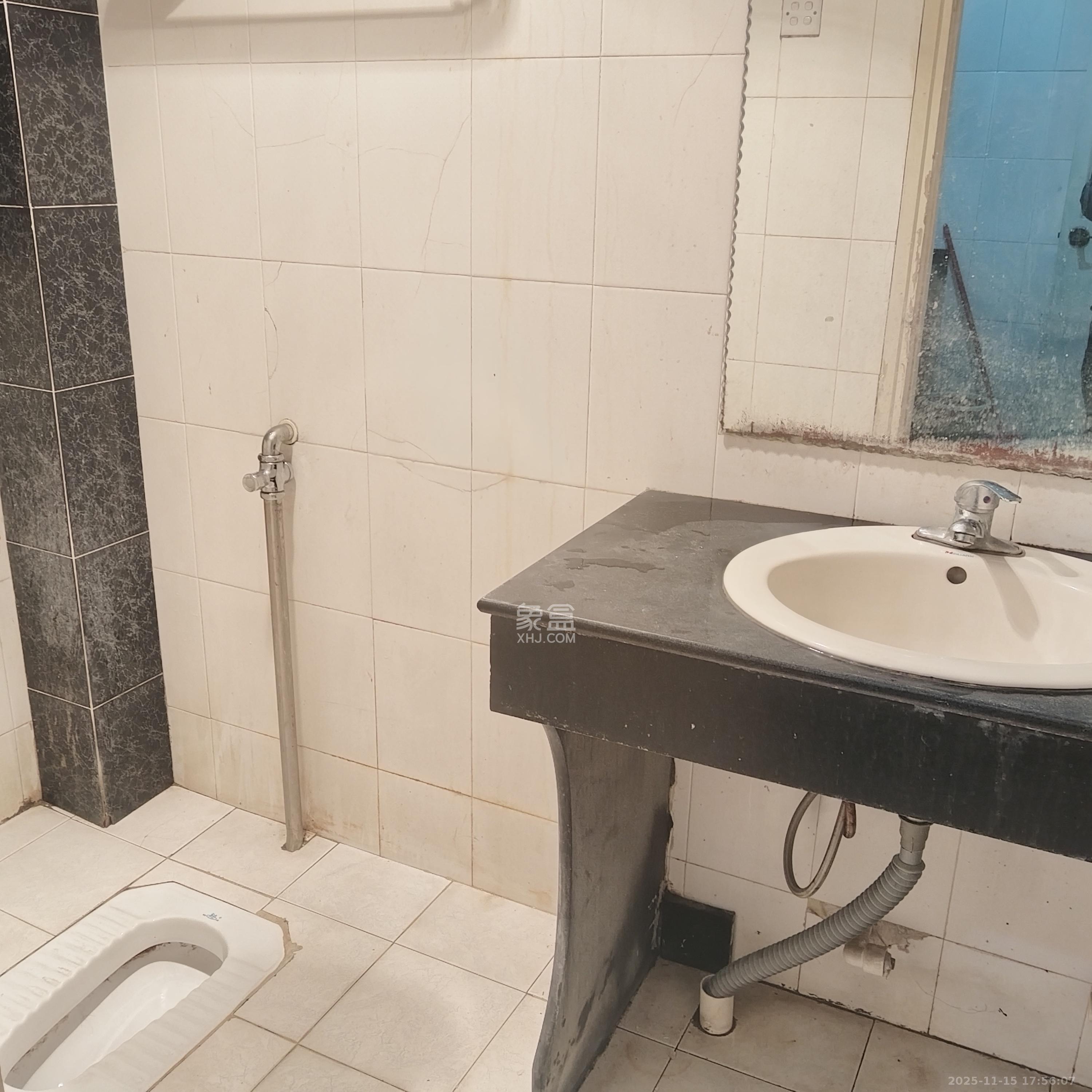 广厦新苑  2室2厅1卫    1700.0元/月室内图