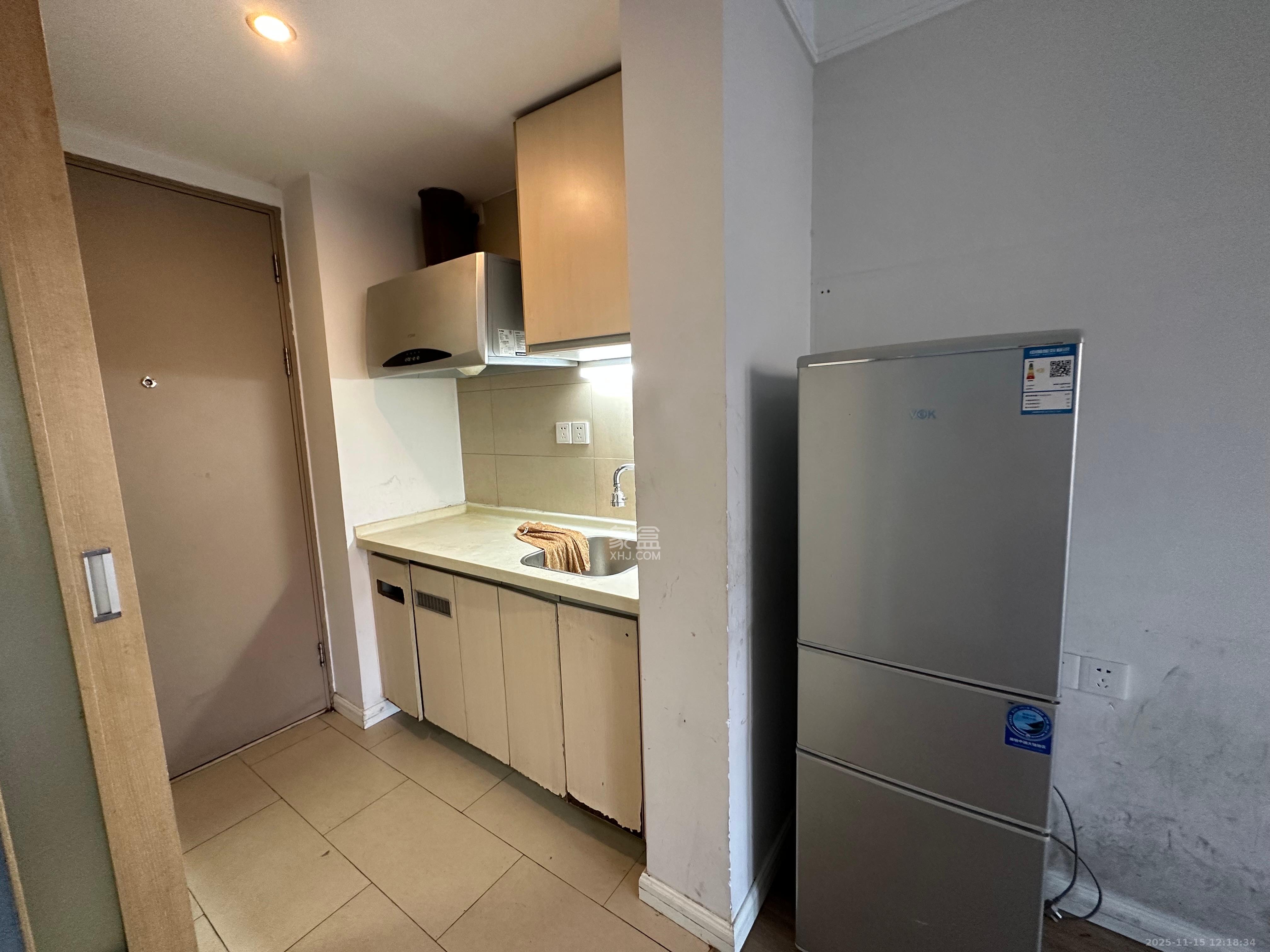 万科金色家园  1室1厅1卫    1100.0元/月室内图