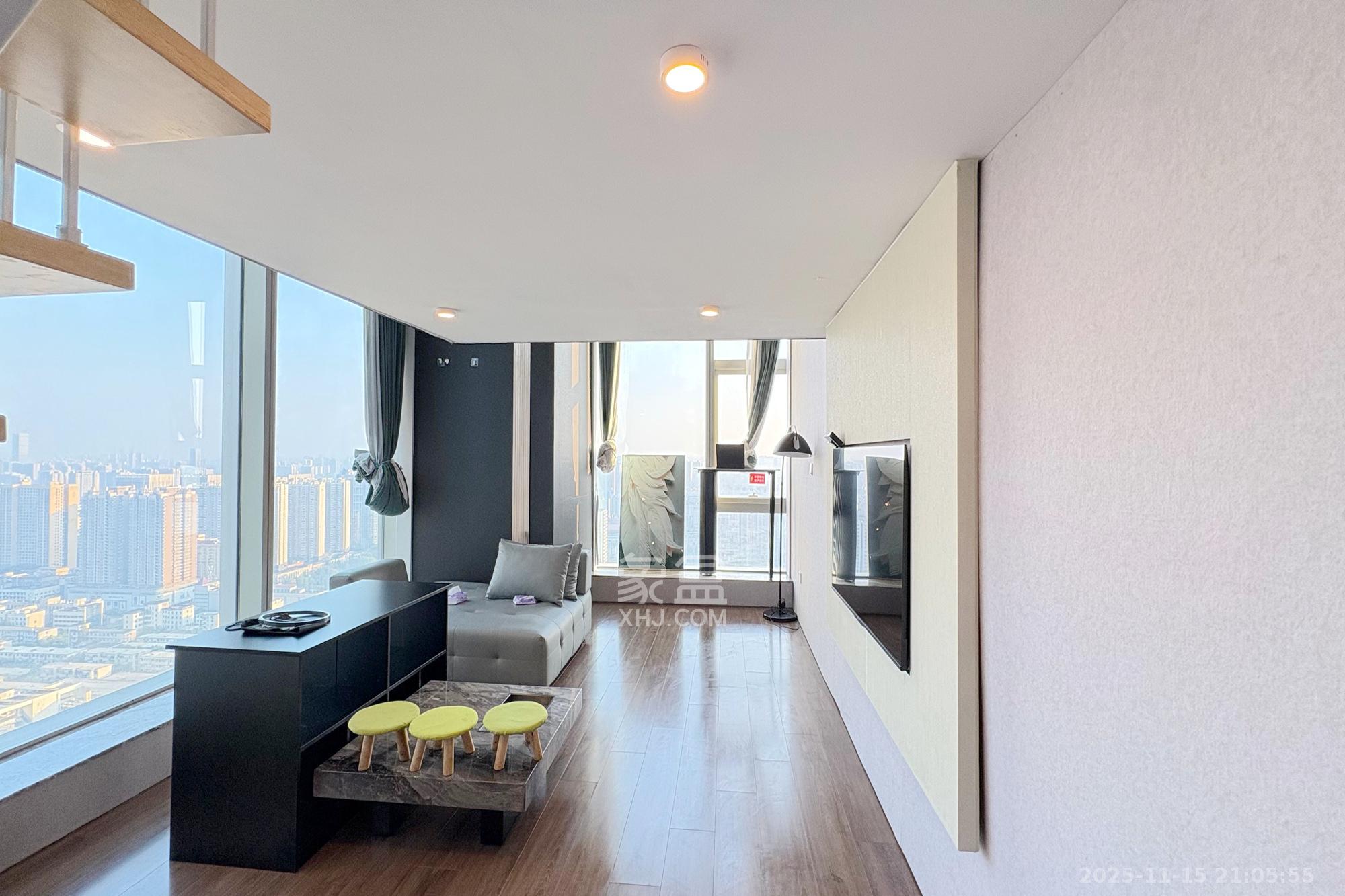 敬天广场  3室2厅2卫    130.0万