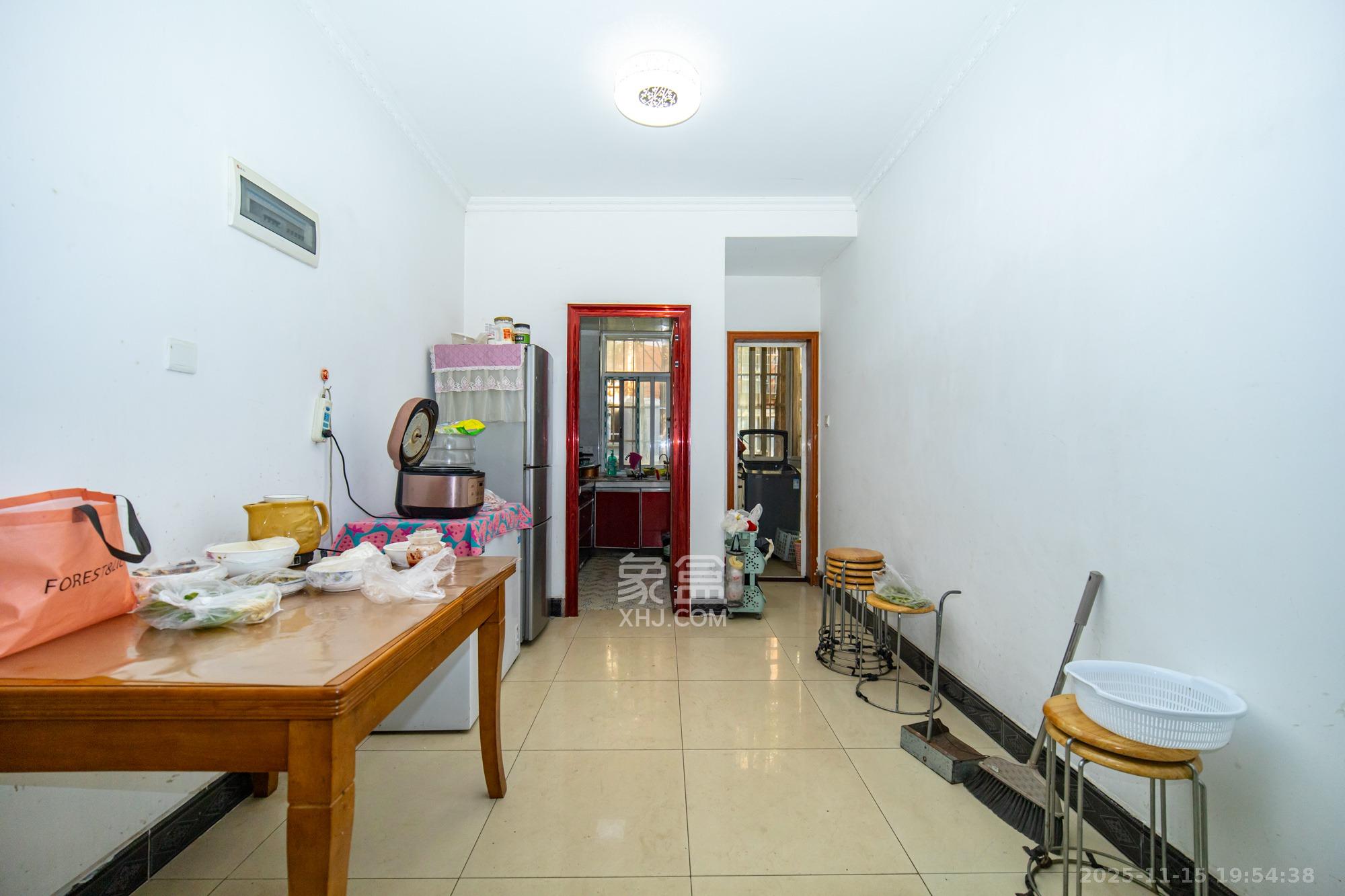 山水人家一二期  2室2厅1卫    51.0万其他