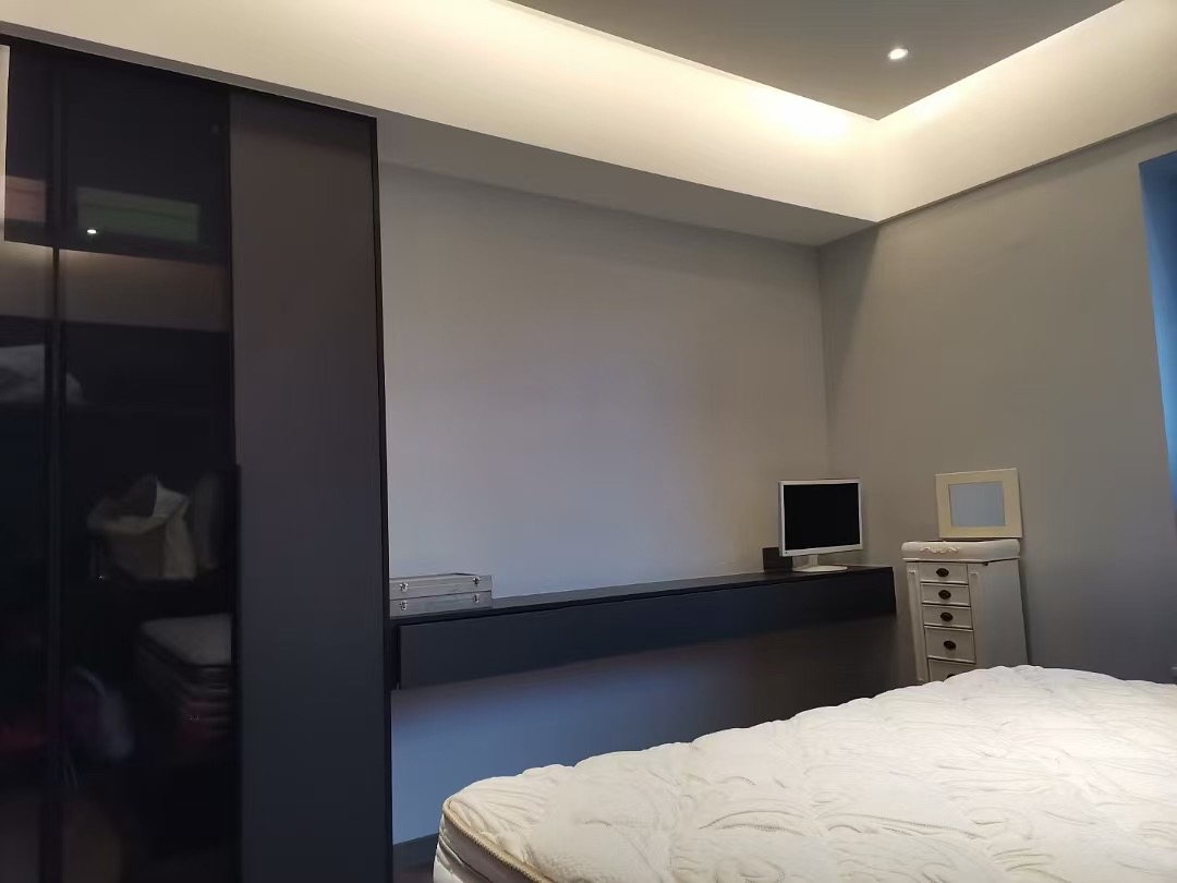 会龙山溪谷(住宅) 1室0厅0卫 108.0万 会龙山溪谷(住宅) 1室0厅0卫 108.0万客厅