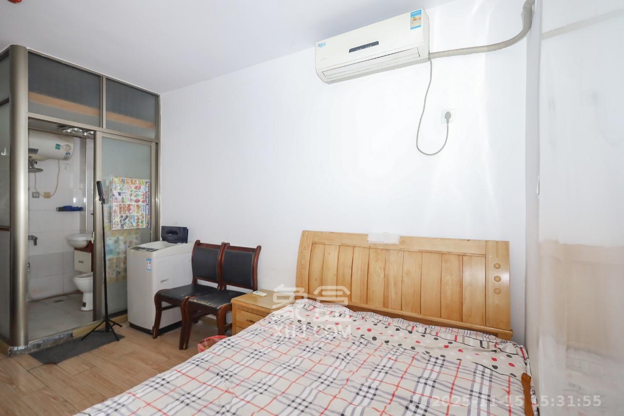 兰卡威国际 1室1厅1卫 1200.0元/月 兰卡威国际 1室1厅1卫 1200.0元/月室内图