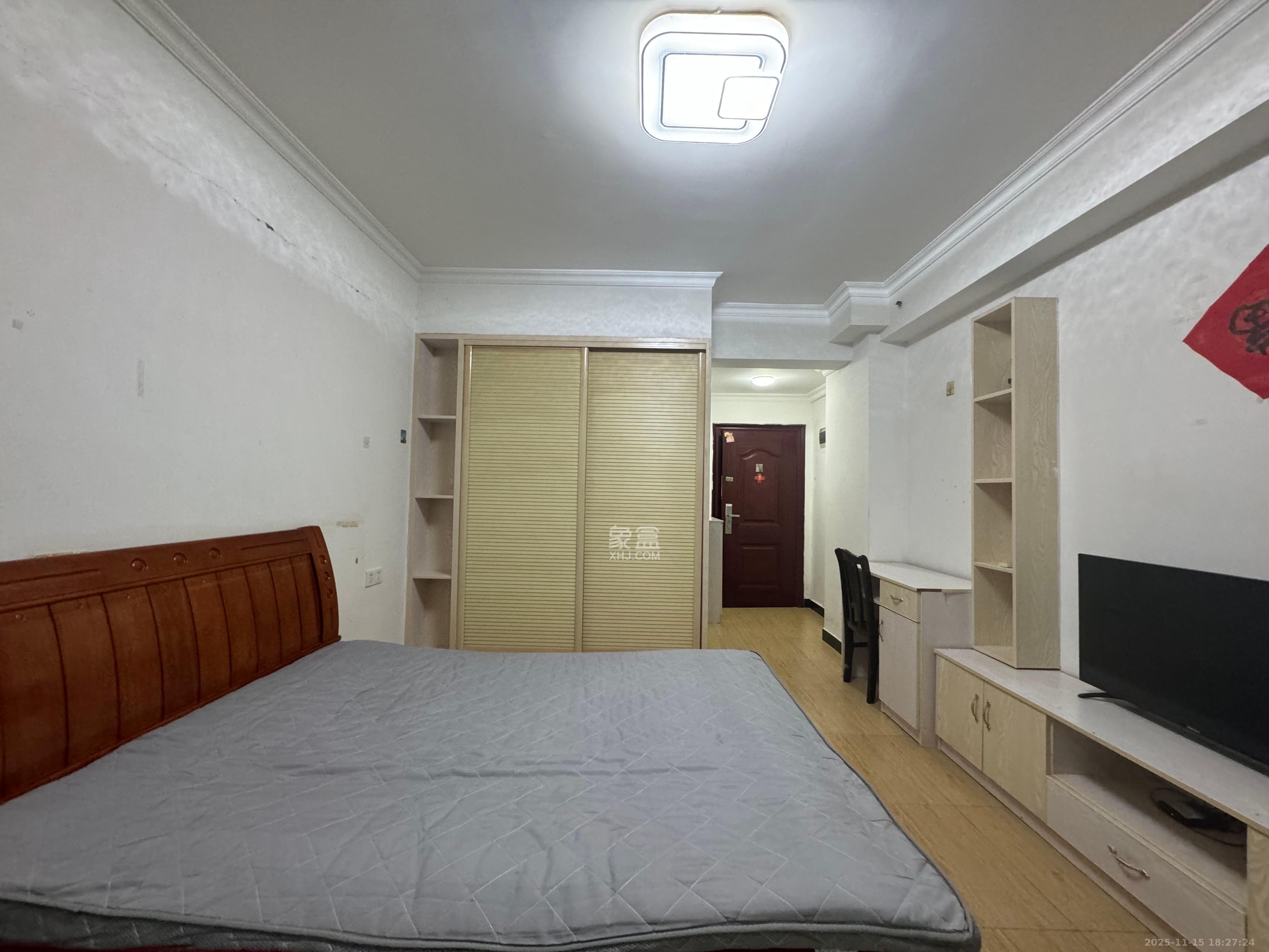 同鑫家园  1室1厅1卫    1300.0元/月室内图