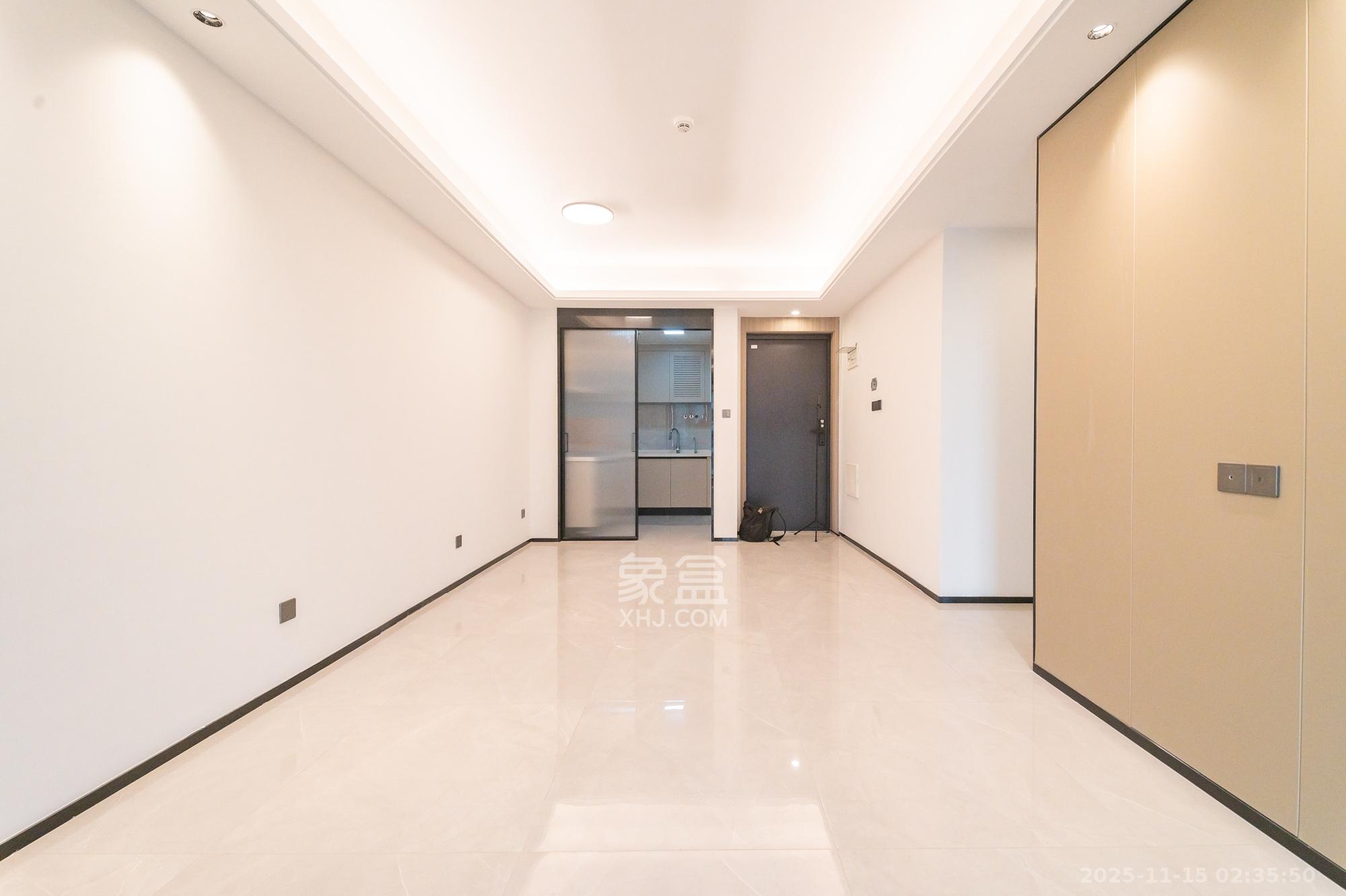 三一云谷 3室2厅2卫 98.8万 三一云谷 3室2厅2卫 98.8万客厅