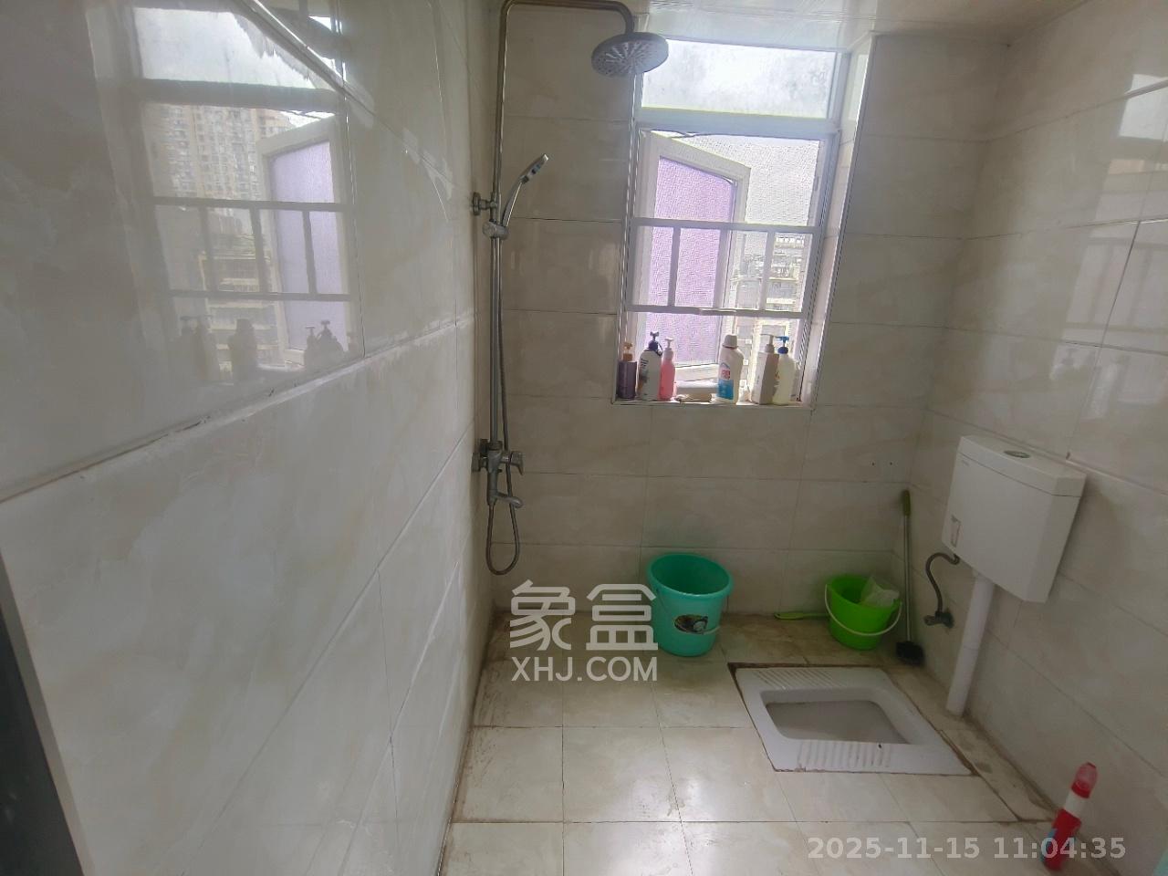 泊爱蓝湾 1室0厅0卫 3000.0元/月 泊爱蓝湾 1室0厅0卫 3000.0元/月室内图