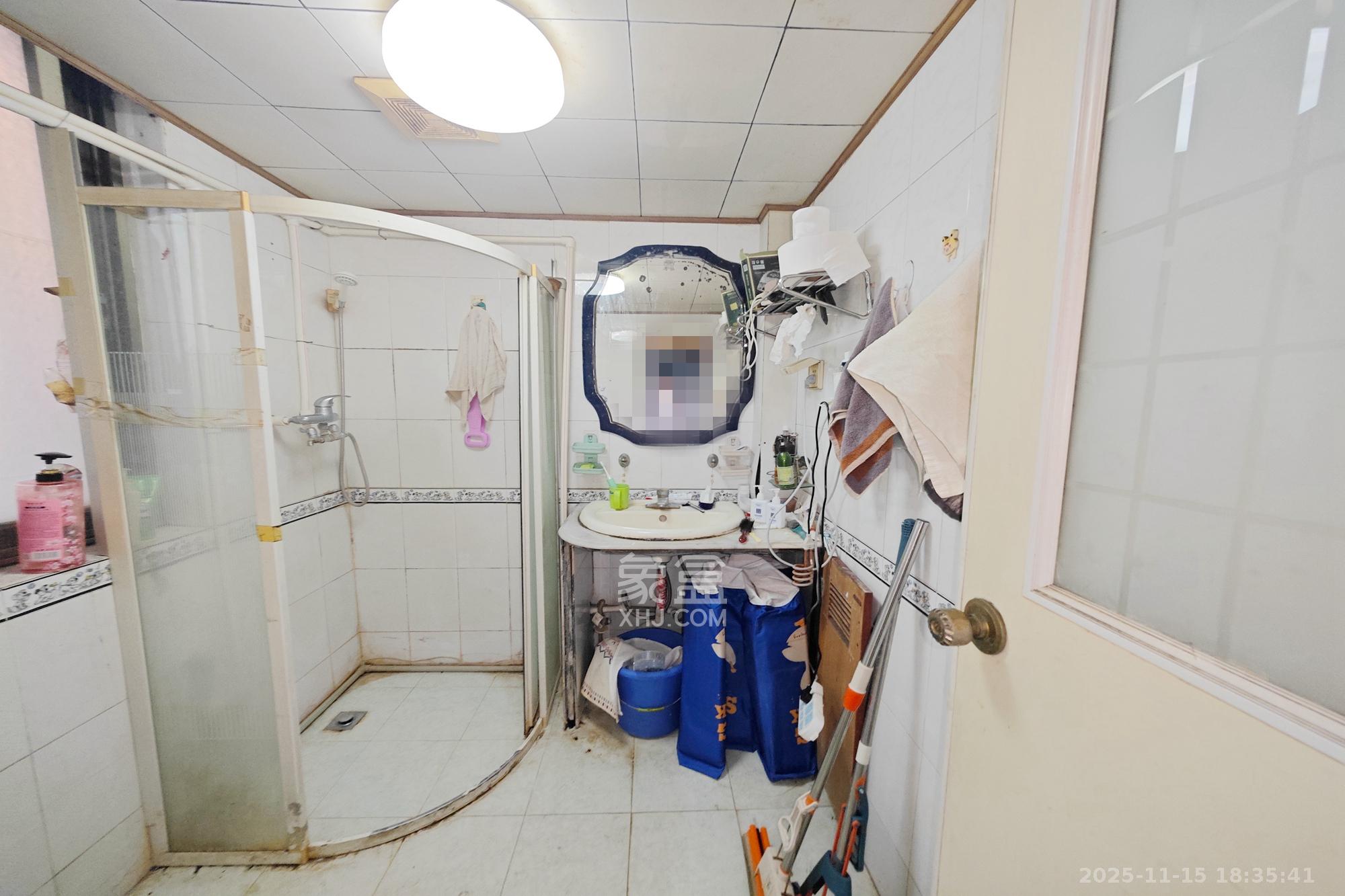 石长铁路宿舍 3室2厅1卫 55.0万 石长铁路宿舍 3室2厅1卫 55.0万其他