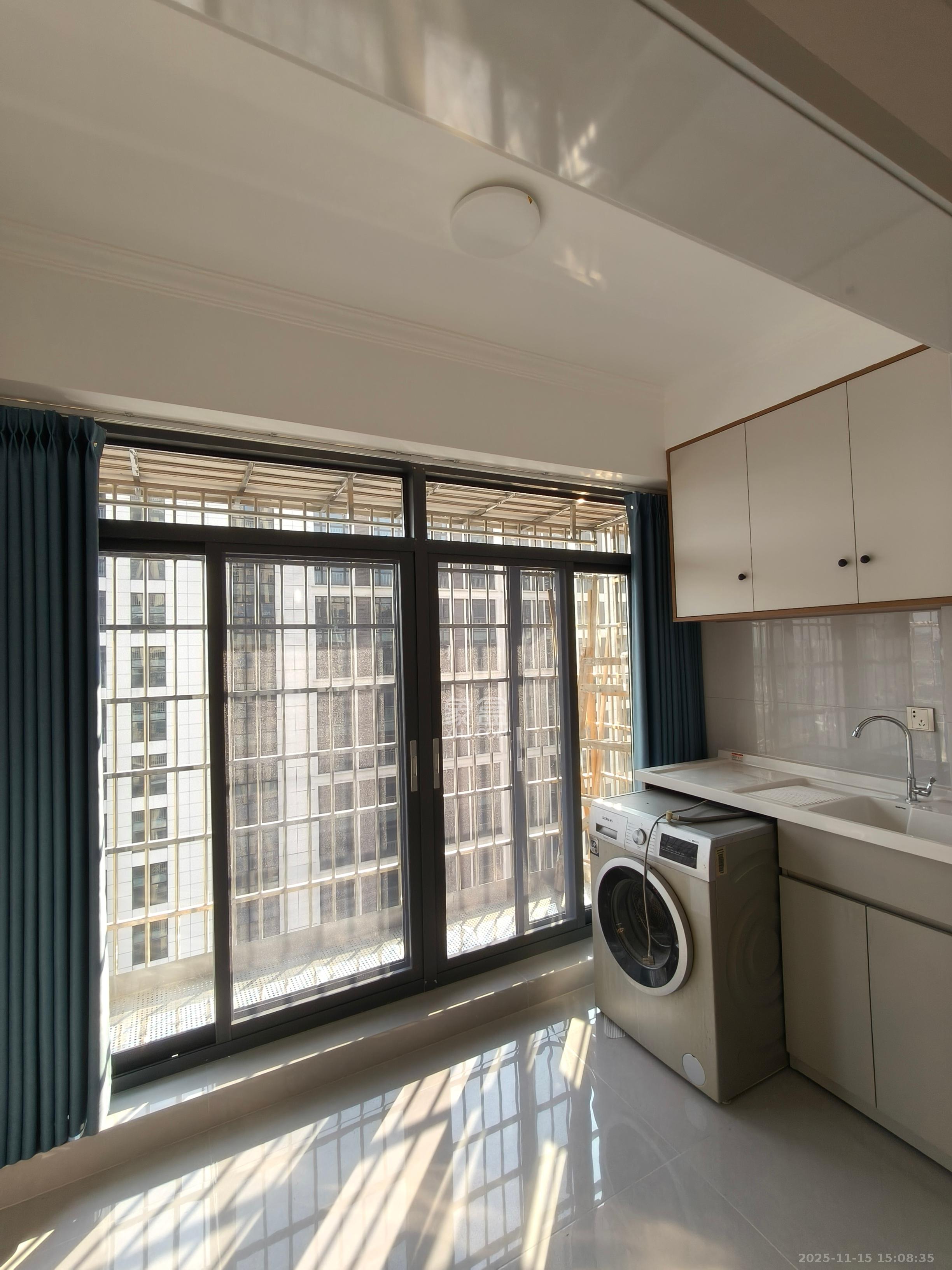 和景家园一期  2室2厅1卫    1700.0元/月室内图