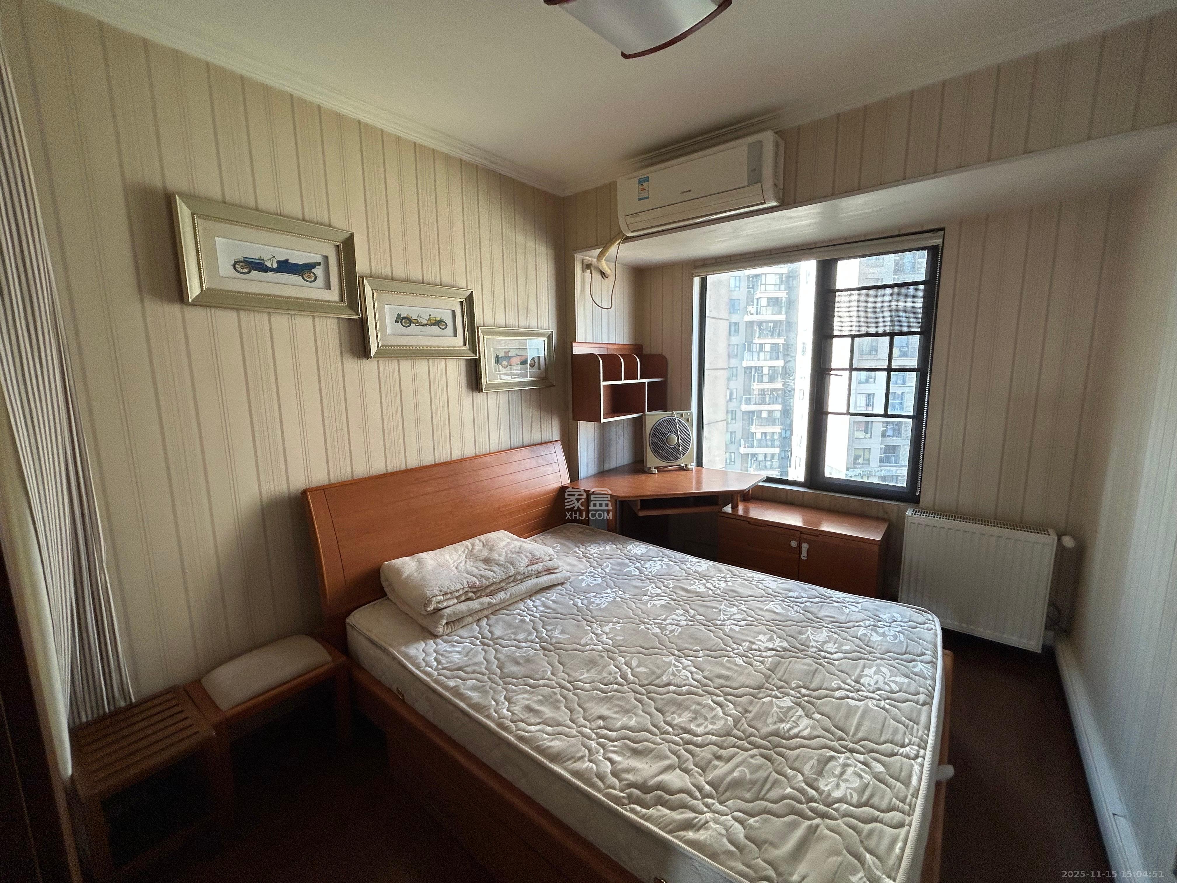 万科金域华府二期  1室2厅1卫    2600.0元/月室内图