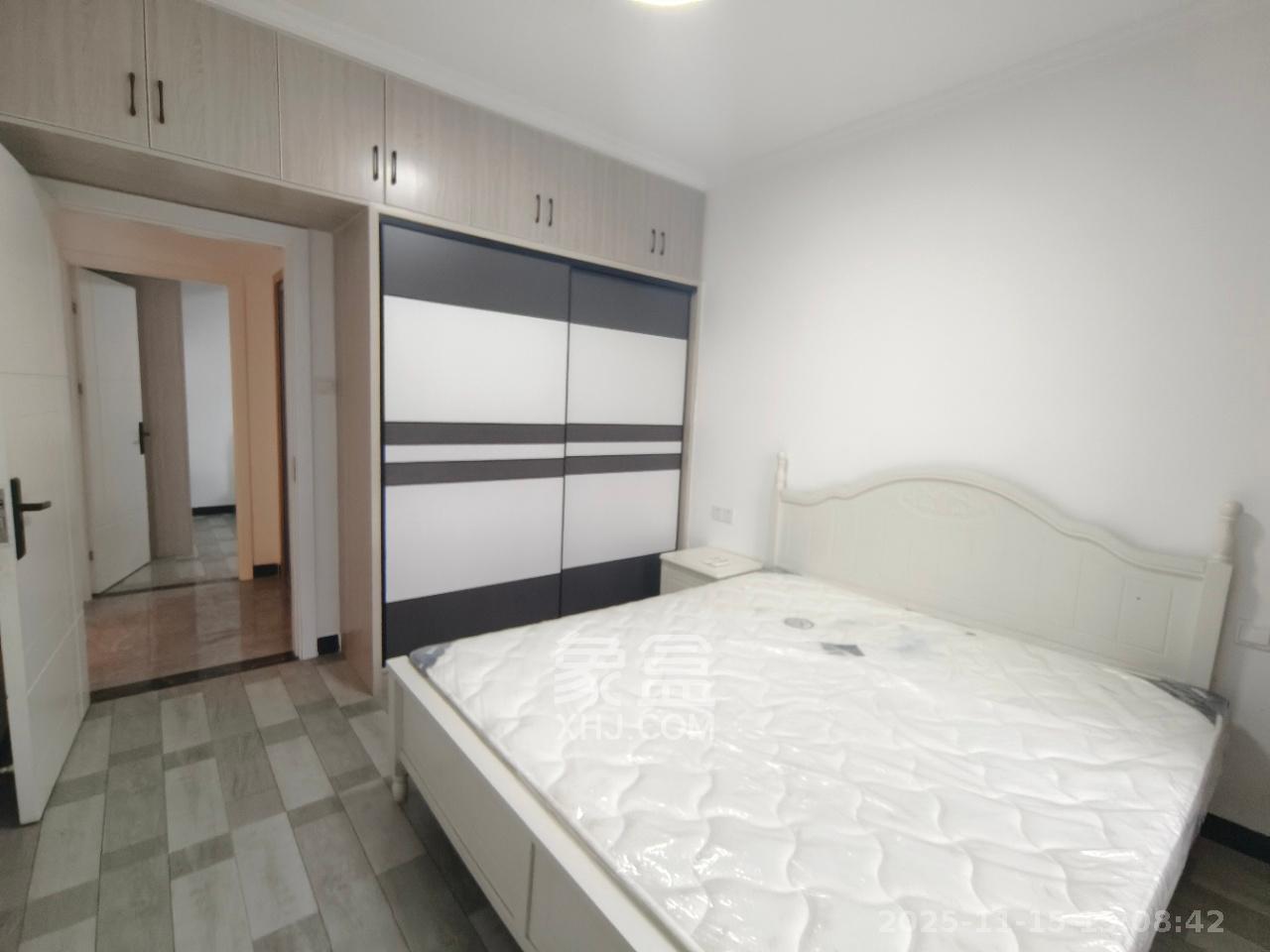 乾源国际 2室2厅1卫 1700.0元/月 乾源国际 2室2厅1卫 1700.0元/月室内图