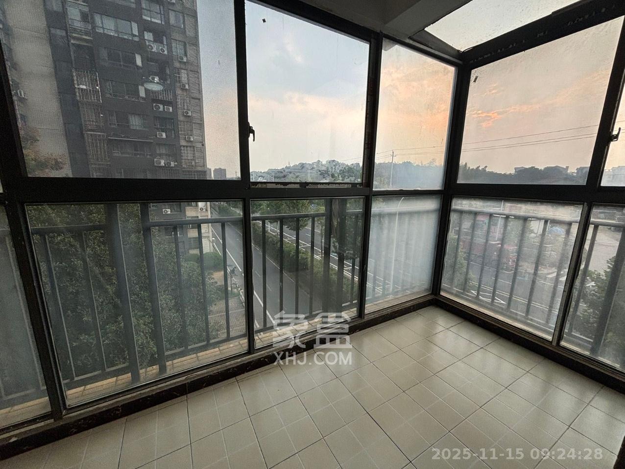 中信文化广场(中信新城二期) 2室2厅1卫 1600.0元/月 中信文化广场(中信新城二期) 2室2厅1卫 1600.0元/月室内图