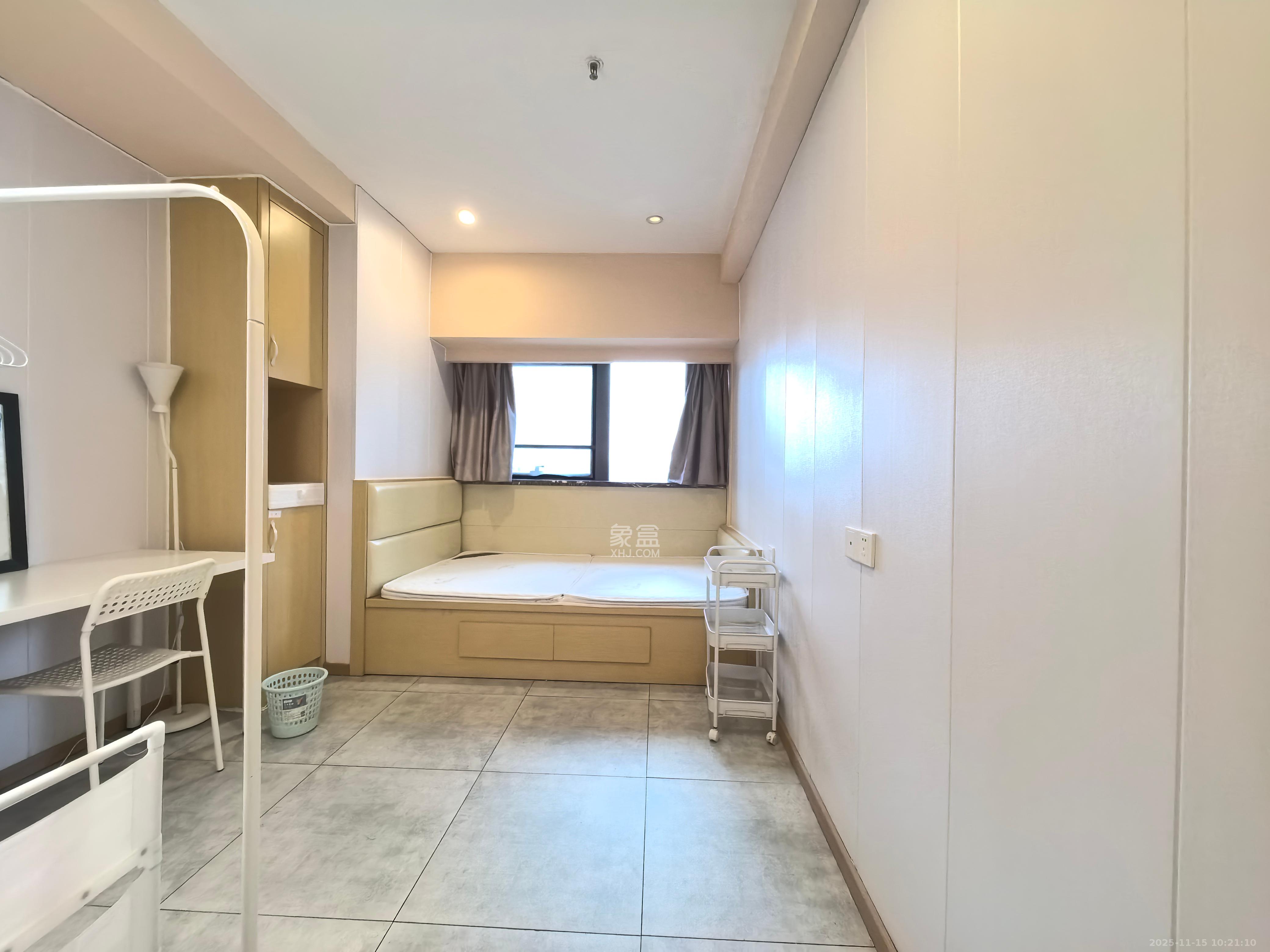 泊富公寓（泊富国际广场）  1室0厅0卫    1500.0元/月室内图