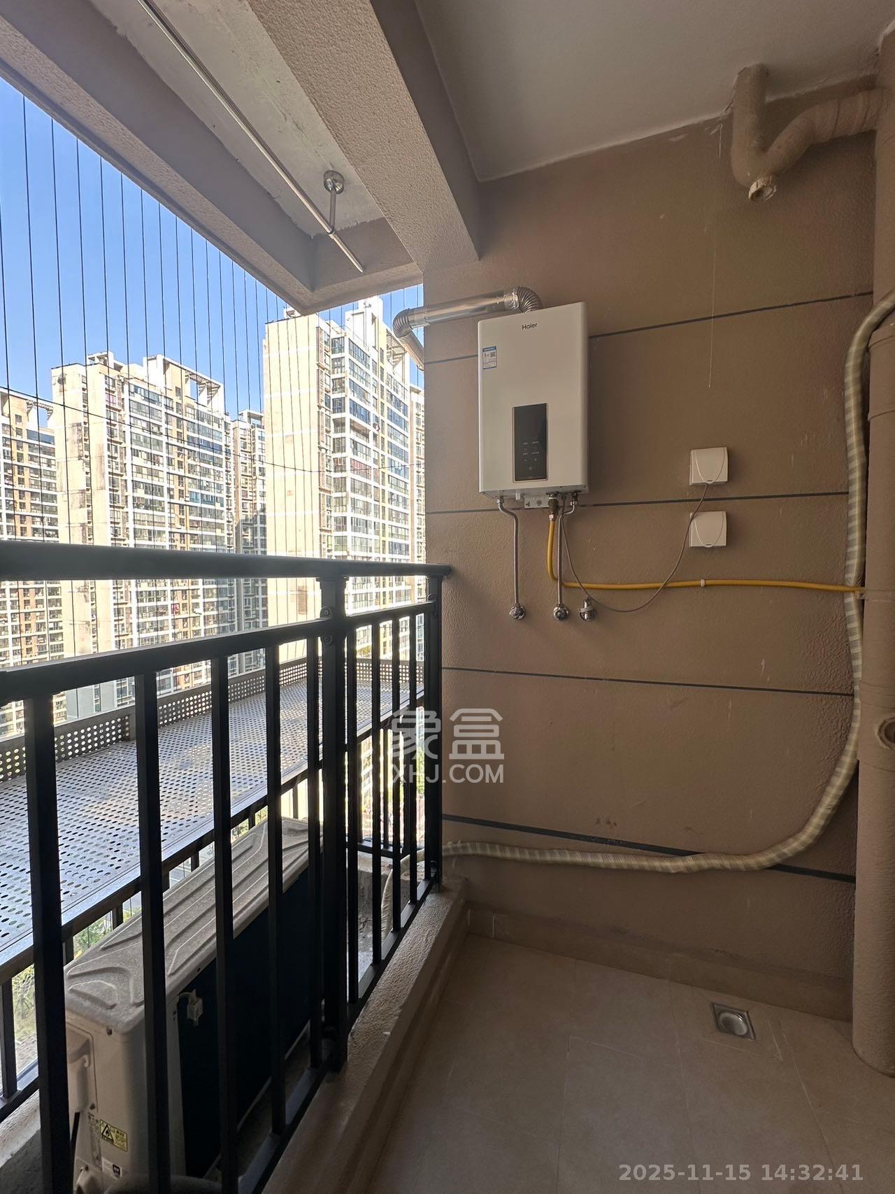 恒大雅苑 3室2厅2卫 3500.0元/月 恒大雅苑 3室2厅2卫 3500.0元/月室内图