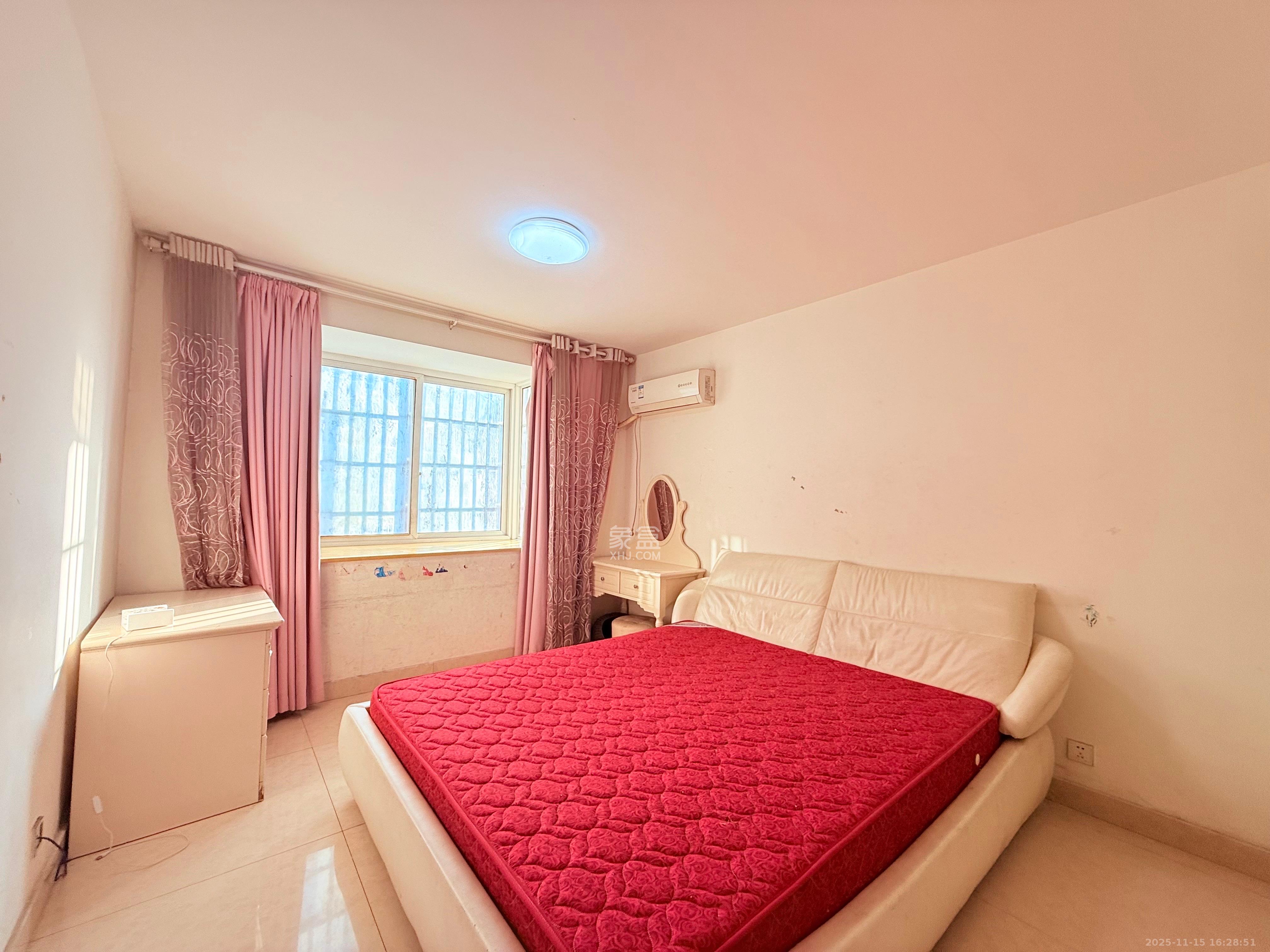 湘樟园小区（湘樟家园）  3室2厅2卫    1500.0元/月室内图