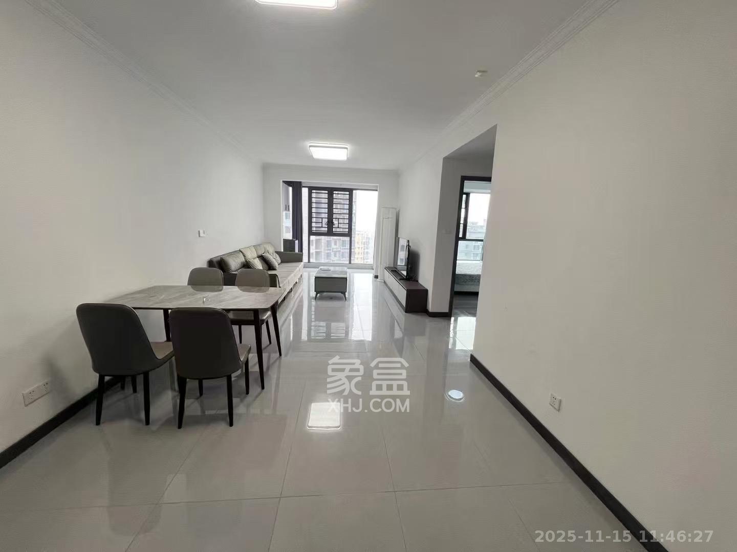 桃花嘉园  2室2厅1卫    1800.0元/月室内图