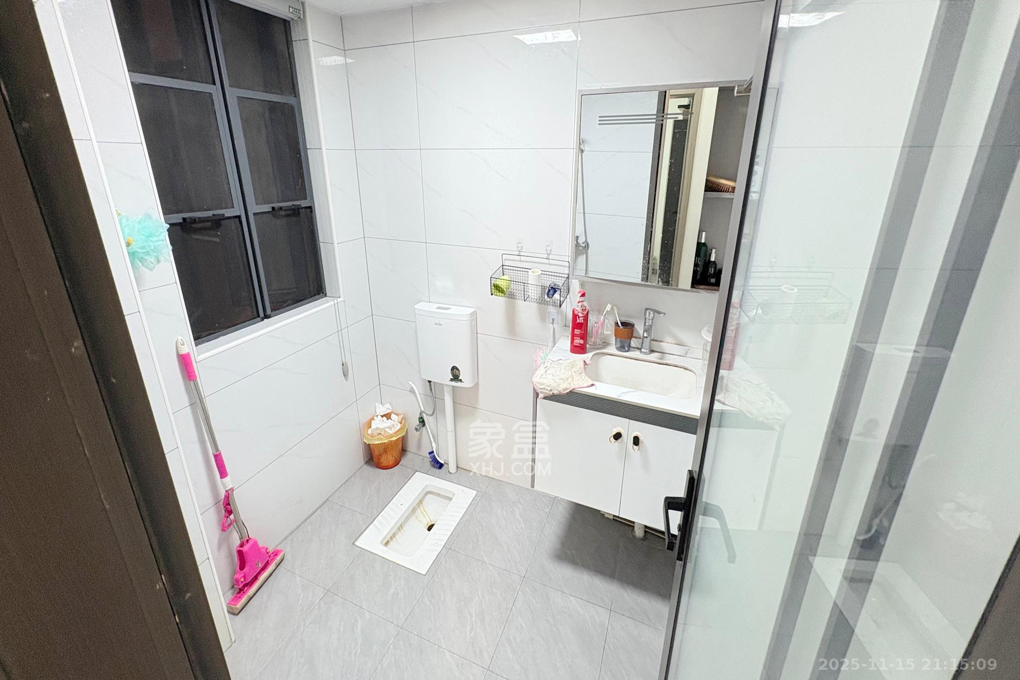 韭菜园嘉苑 2室2厅1卫 102.0万 韭菜园嘉苑 2室2厅1卫 102.0万卫生间