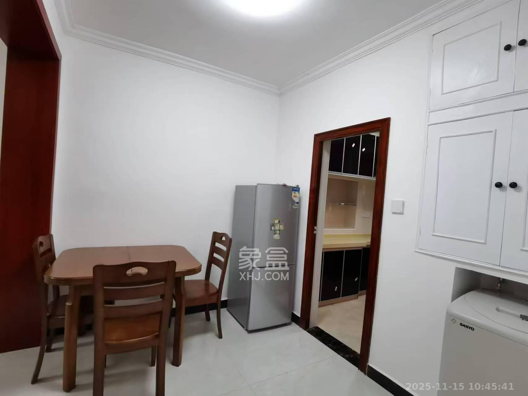 马家冲社区(马家冲小区) 2室2厅1卫 2000.0元/月 马家冲社区(马家冲小区) 2室2厅1卫 2000.0元/月室内图