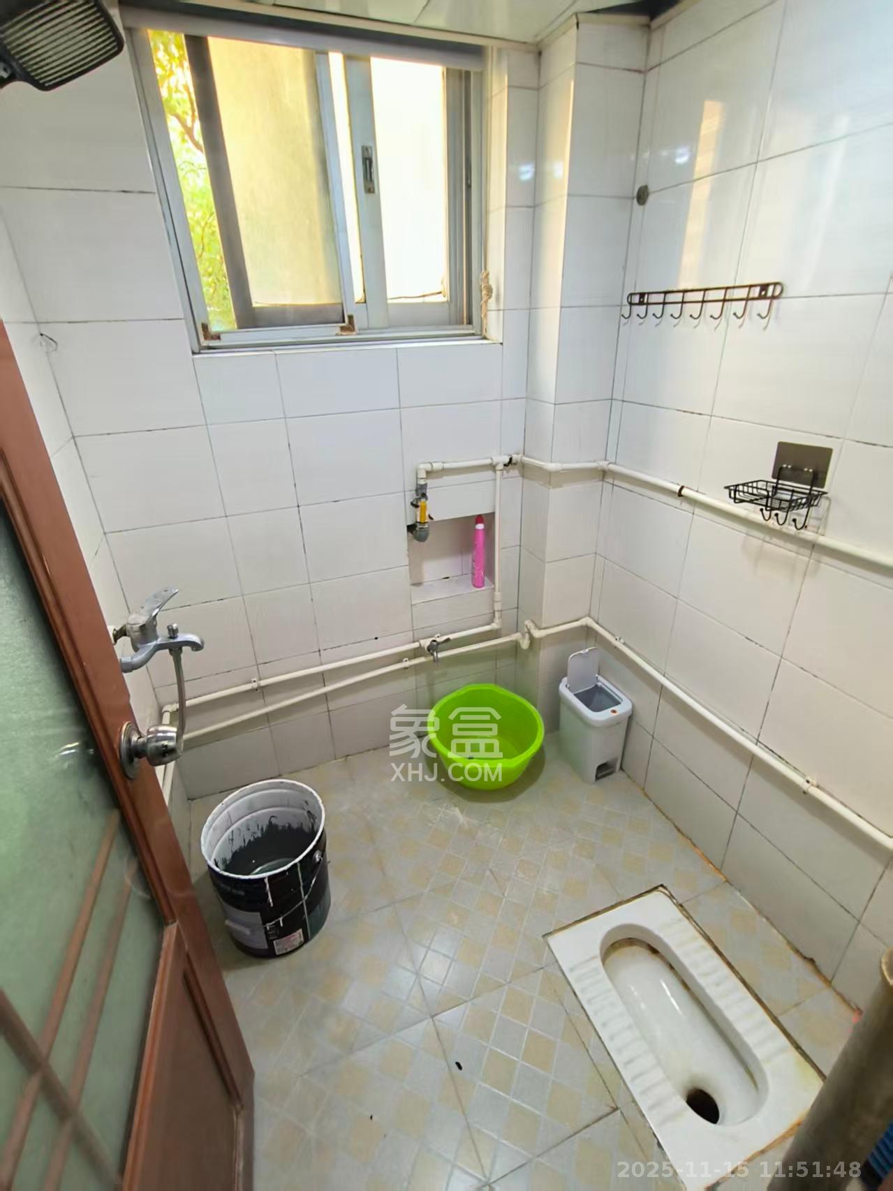 袁家岭省煤炭厅宿舍(芙蓉区省煤炭局小区) 3室2厅1卫 2200.0元/月 袁家岭省煤炭厅宿舍(芙蓉区省煤炭局小区) 3室2厅1卫 2200.0元/月室内图