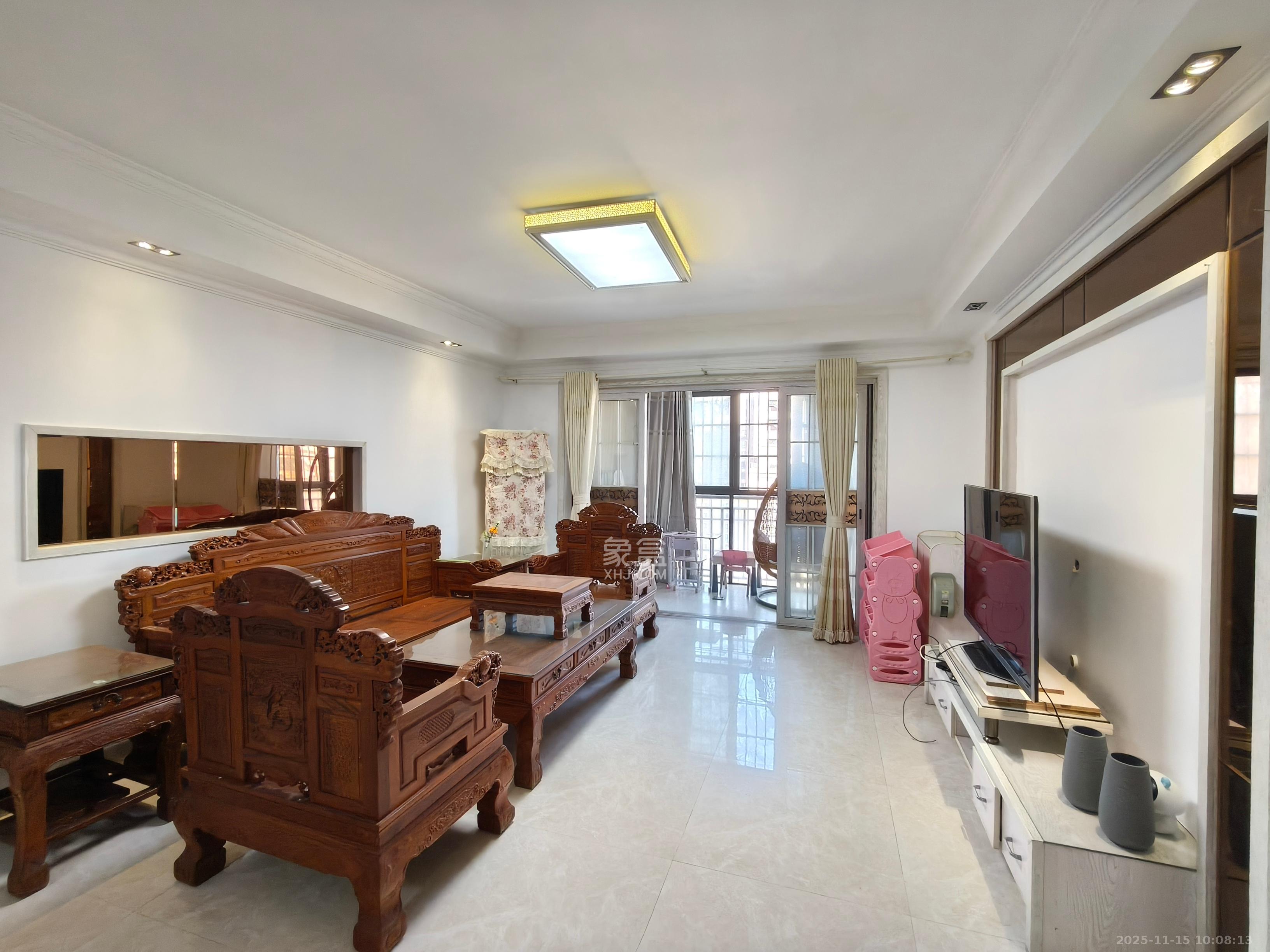 湘府名邸（同力家园）  4室2厅1卫    3000.0元/月室内图