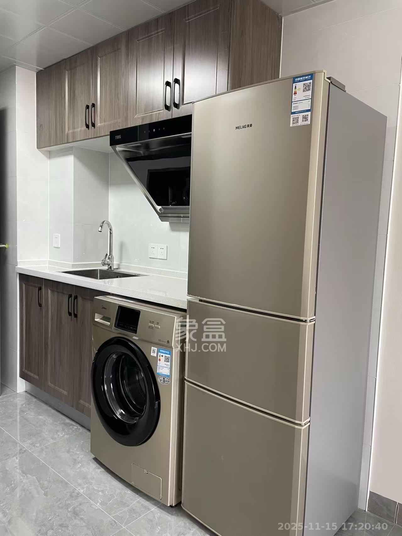 龙湖湘江星座（祺鑫星座公寓）  1室1厅1卫    1500.0元/月室内图