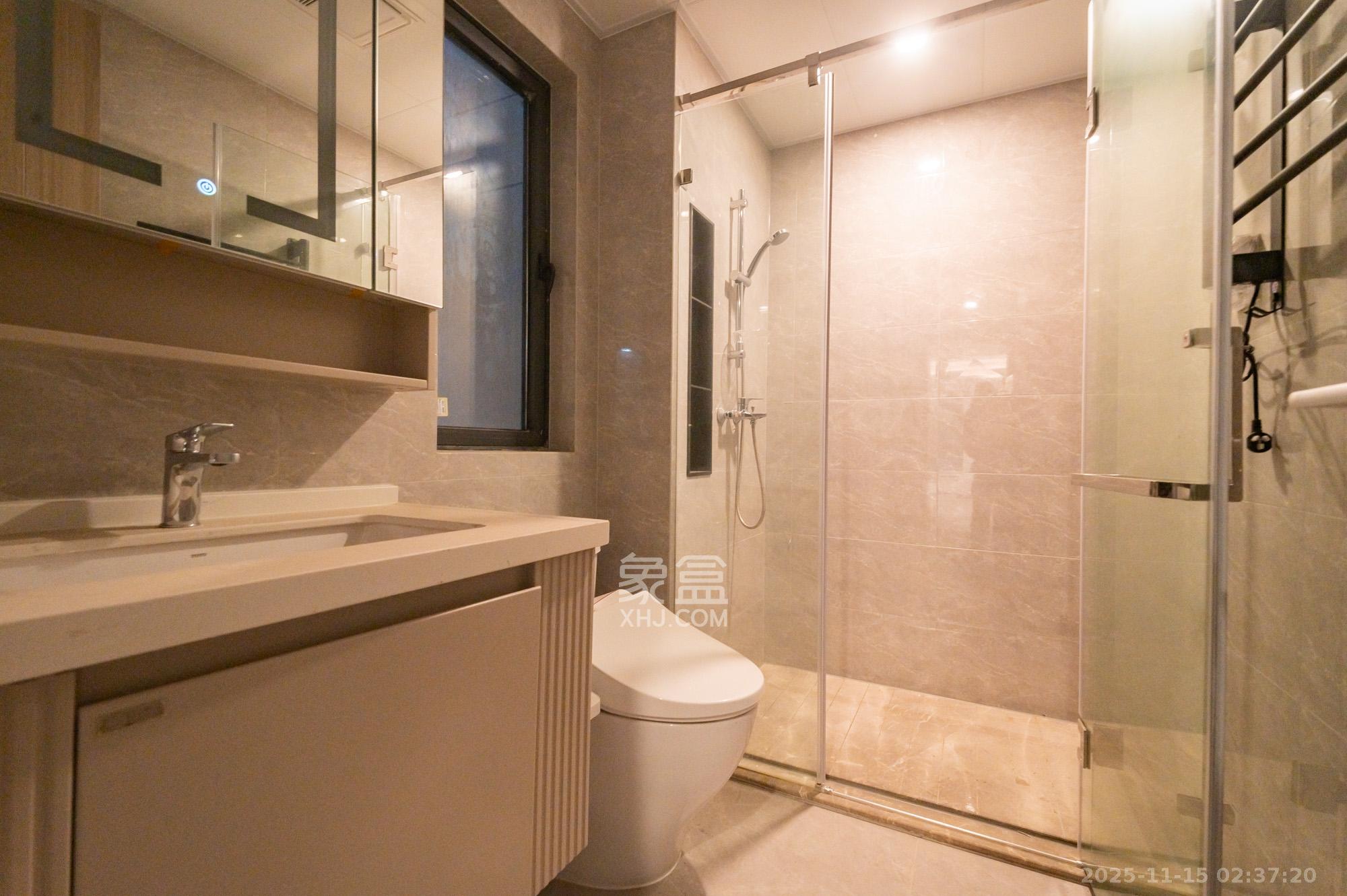 三一云谷  1室0厅0卫    151.0万卫生间