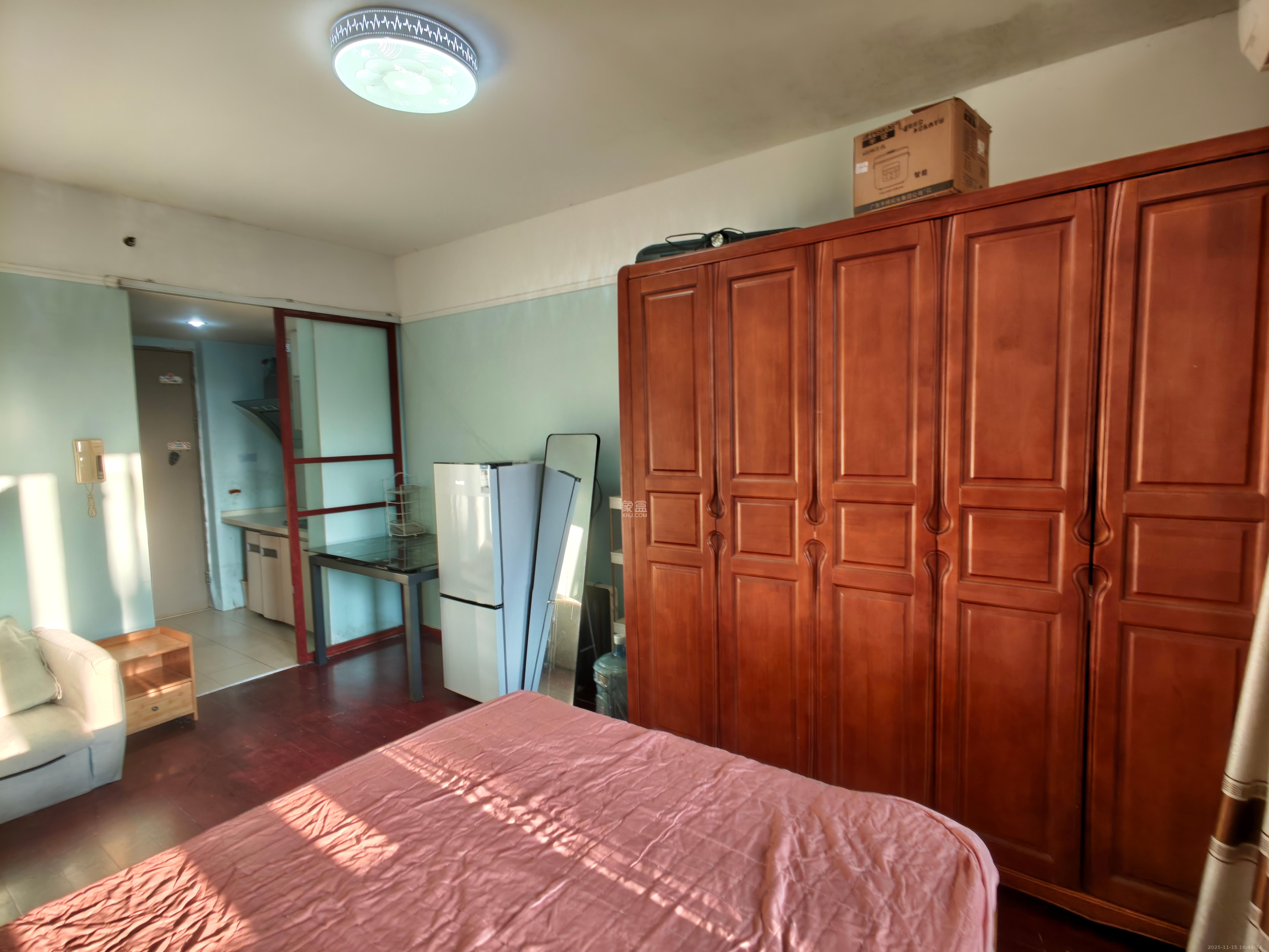 万科金色家园  1室1厅1卫    1200.0元/月室内图