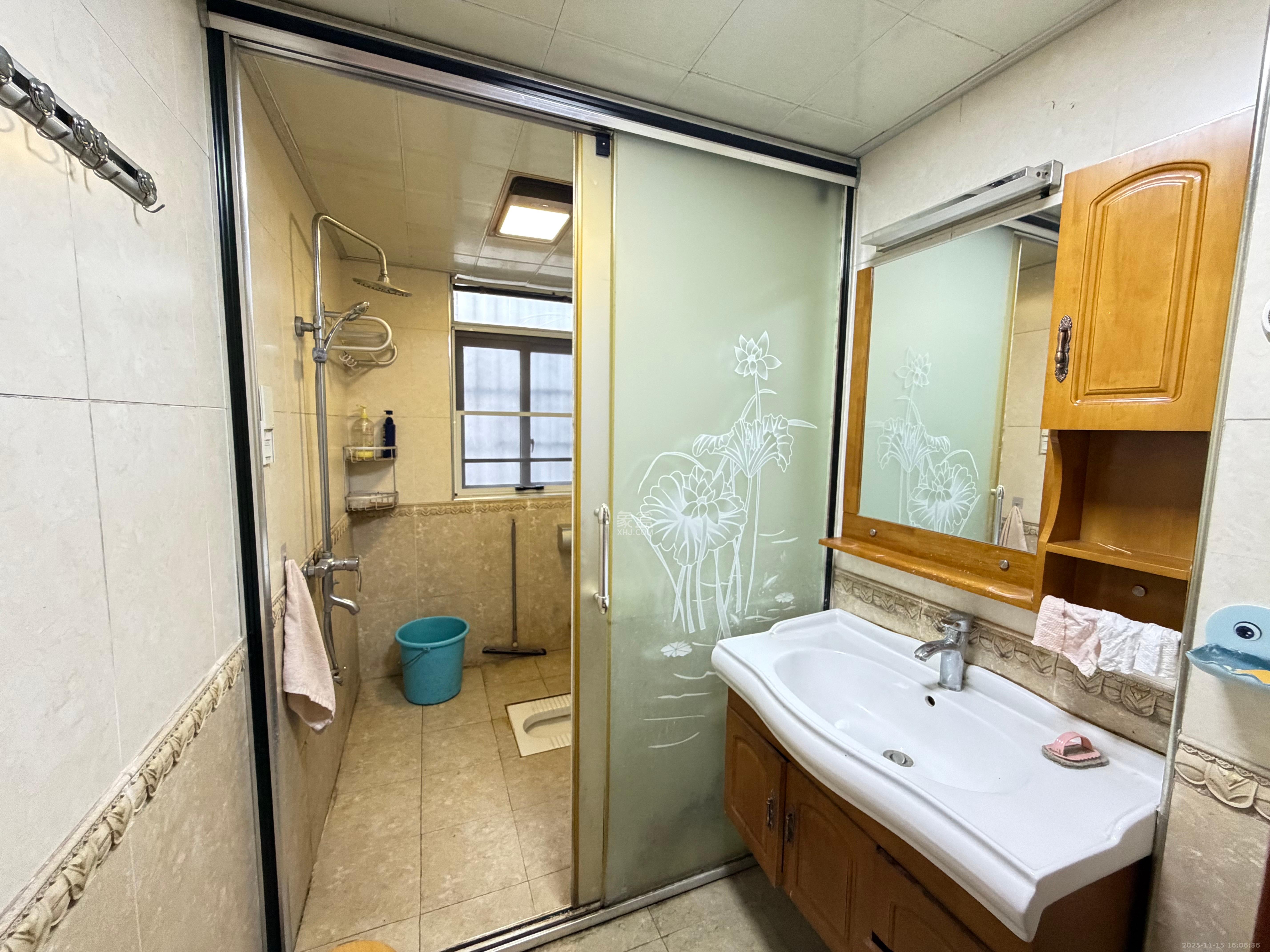 东方航标 3室2厅2卫 1800.0元/月 东方航标 3室2厅2卫 1800.0元/月室内图