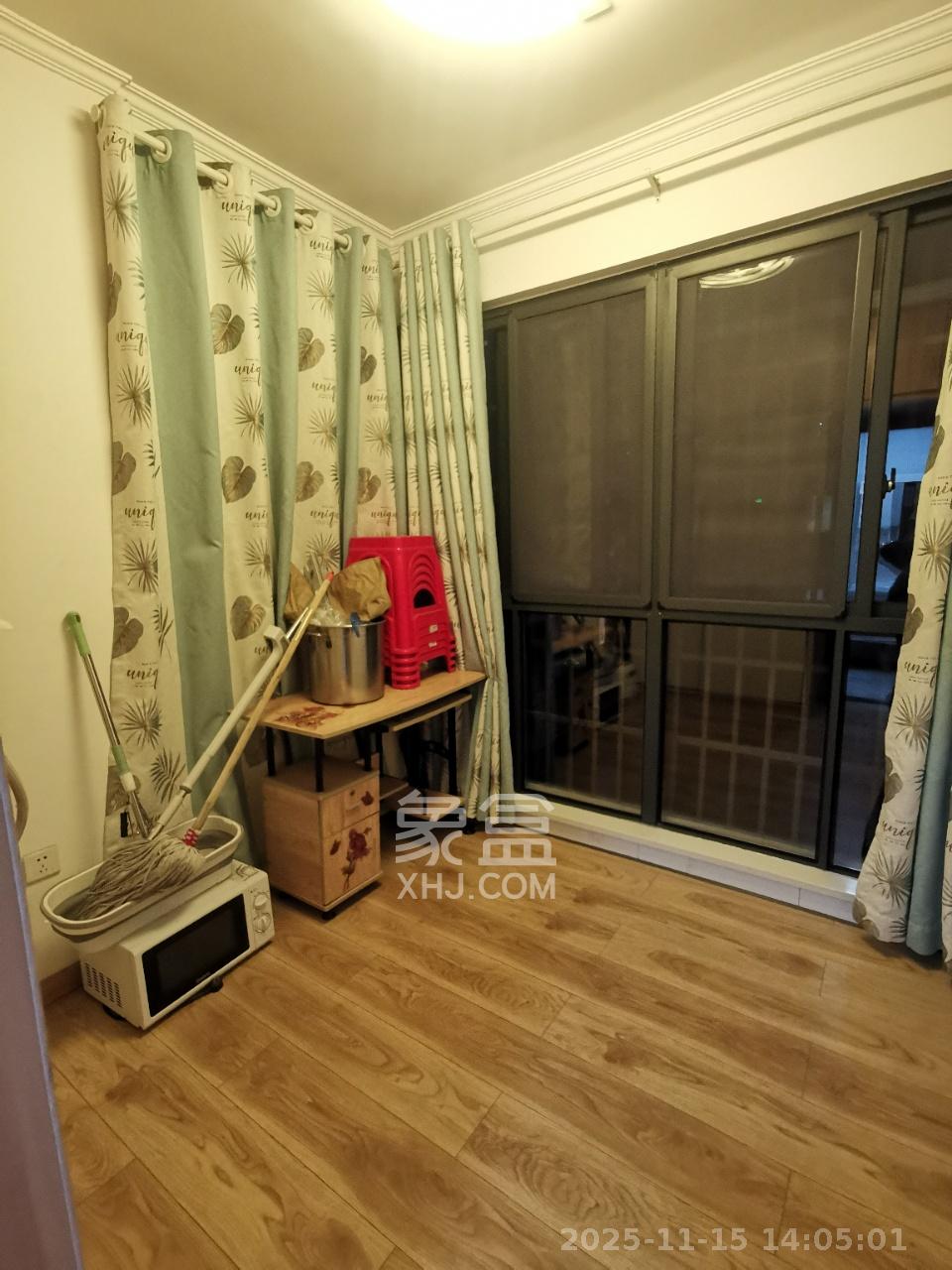 武广新都汇（新都华府二期）  3室2厅1卫    1700.0元/月室内图