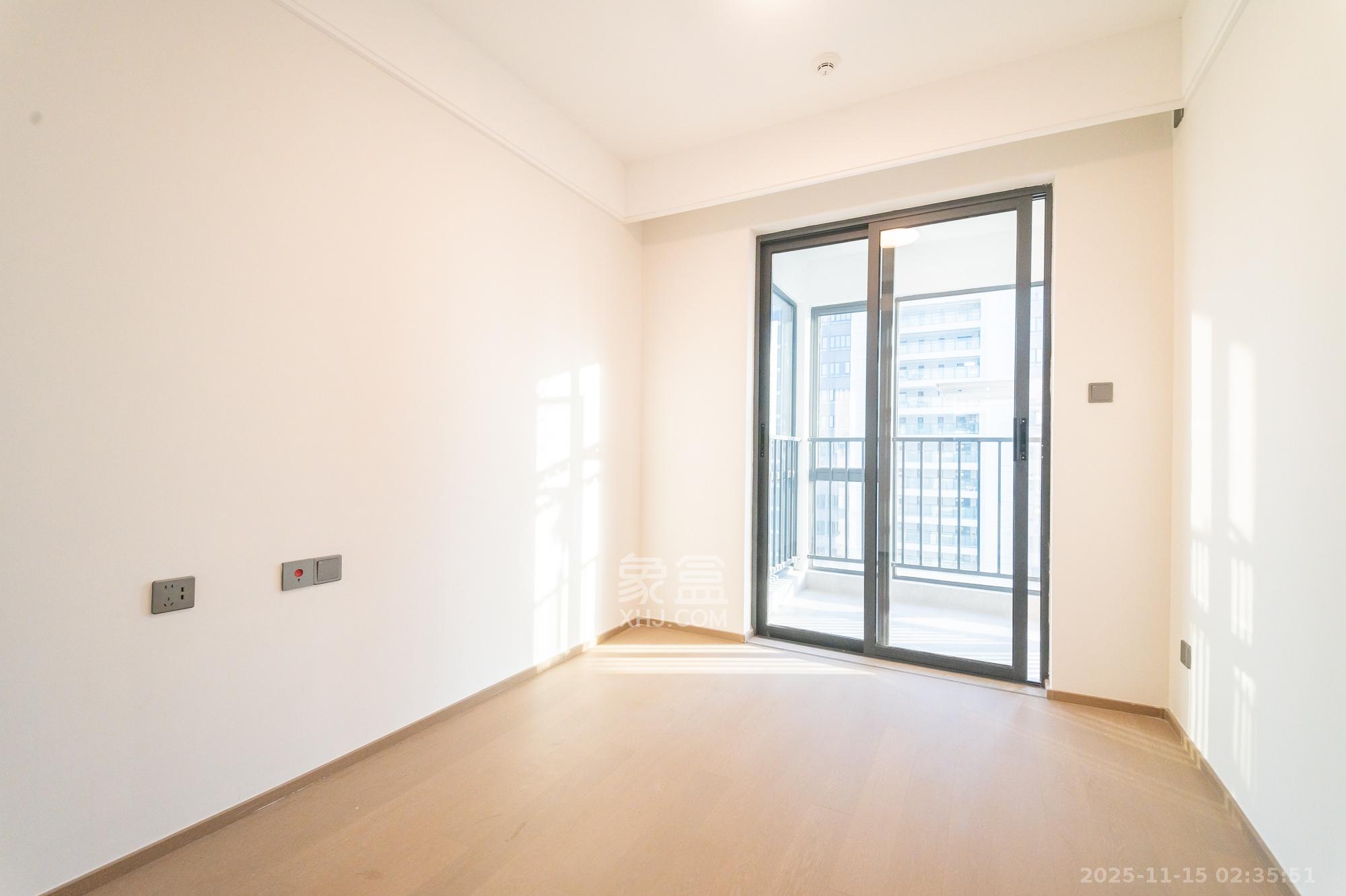 三一云谷 3室2厅2卫 98.8万 三一云谷 3室2厅2卫 98.8万卧室