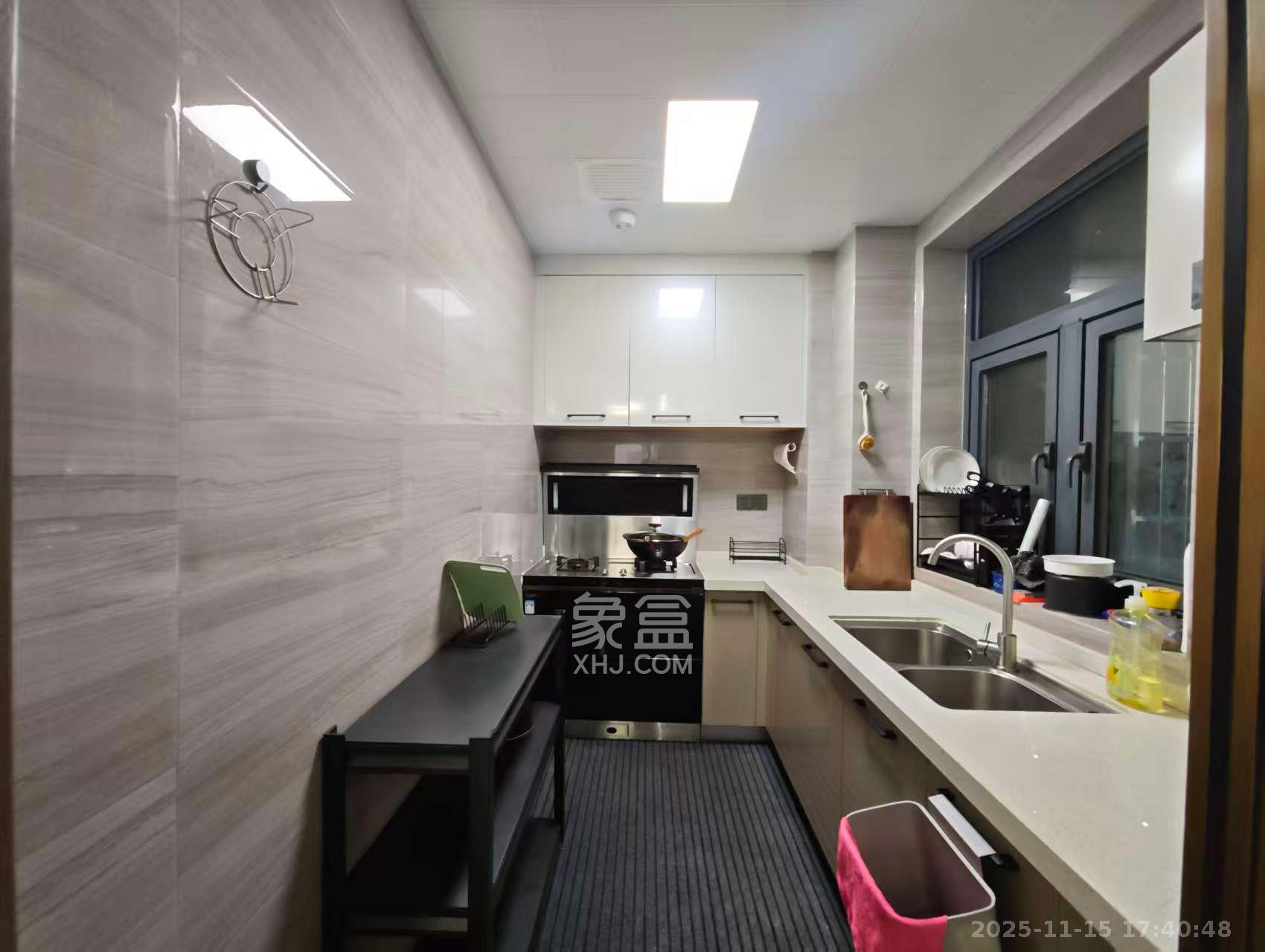 天健城  2室1厅1卫    3800.0元/月室内图