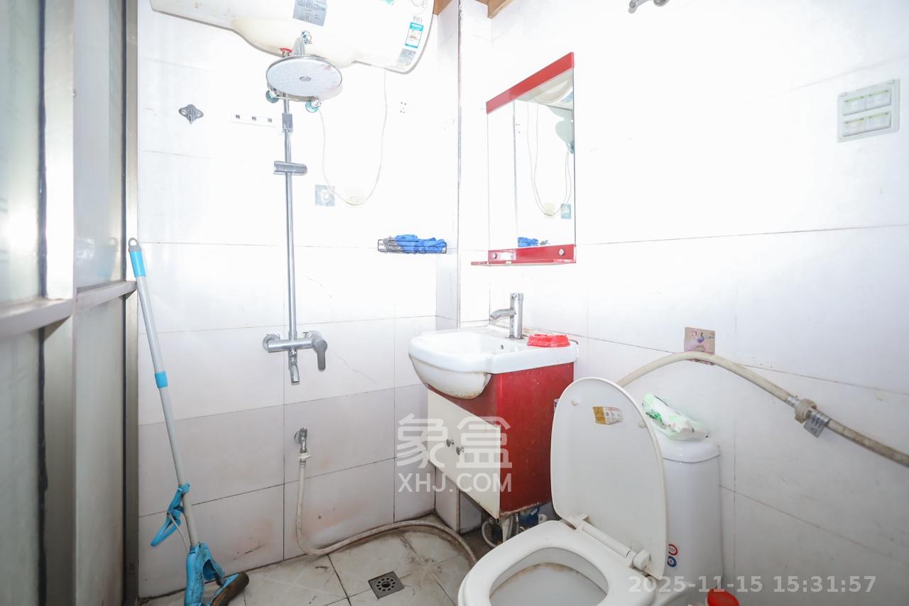 兰卡威国际  1室1厅1卫    1200.0元/月室内图