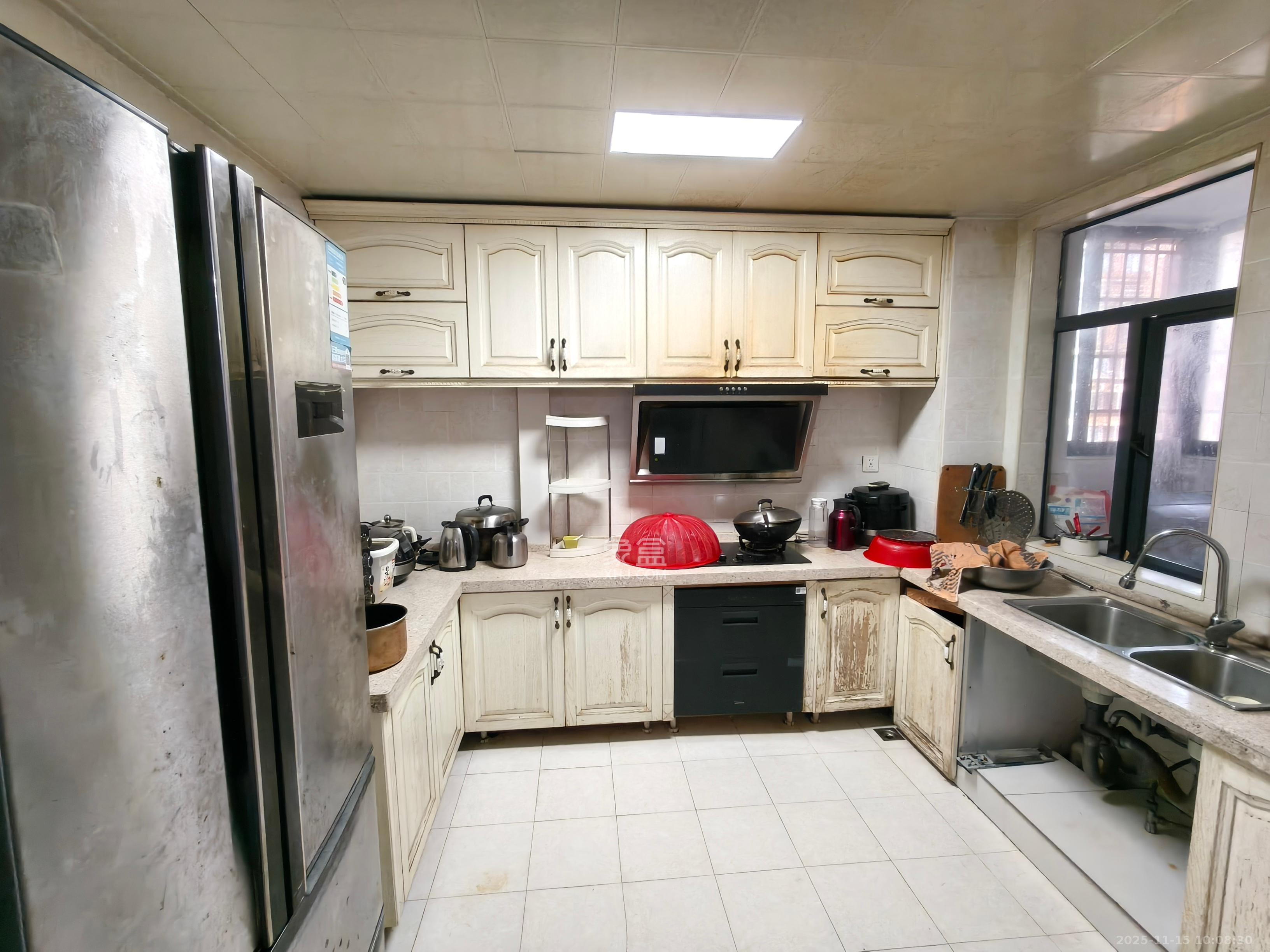 湘府名邸（同力家园）  4室2厅1卫    3000.0元/月室内图