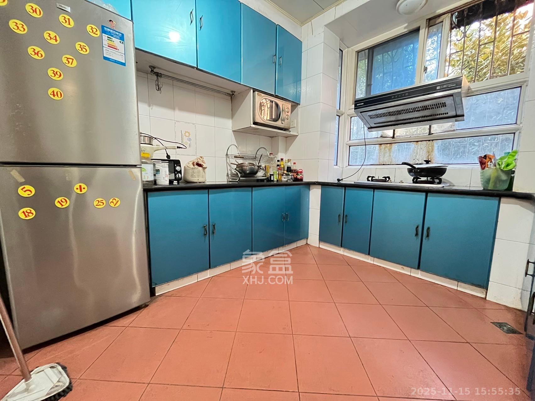 荷花园电信宿舍（天辰荷花苑）  2室2厅1卫    2000.0元/月室内图