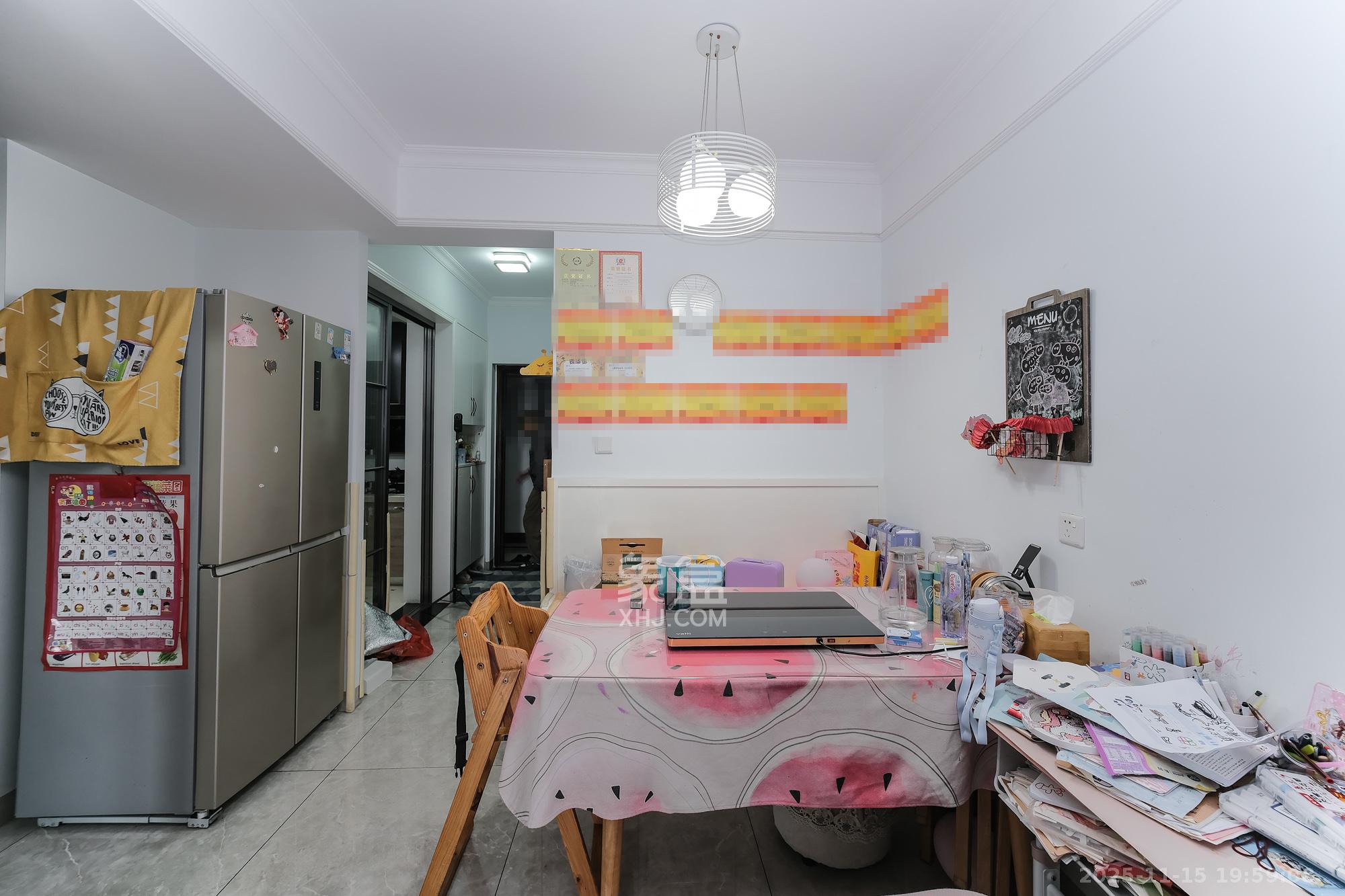 荣盛花语城  2室2厅1卫    49.8万客厅