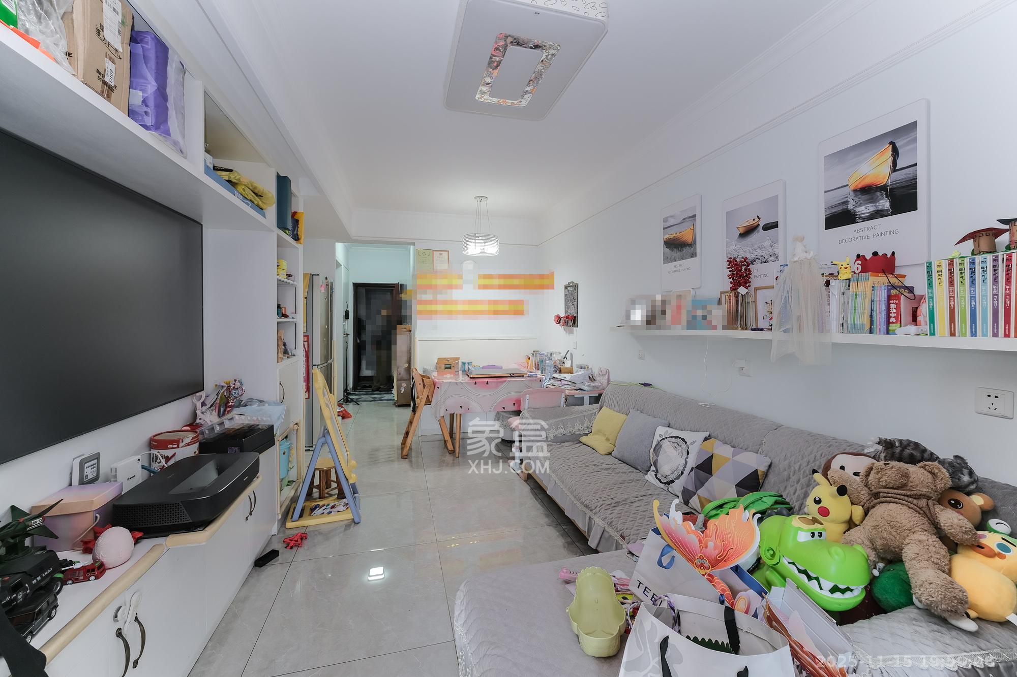 荣盛花语城  2室2厅1卫    49.8万客厅