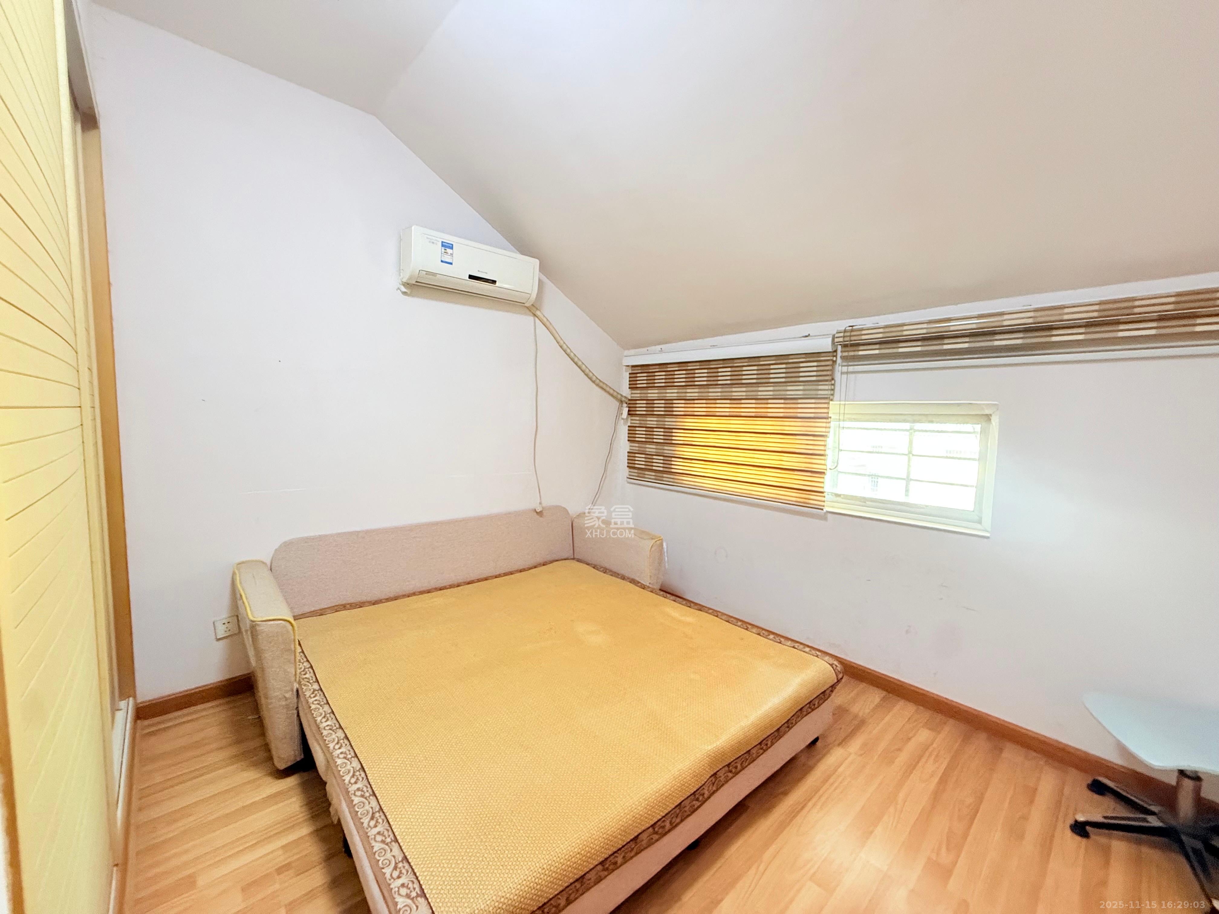 湘樟园小区（湘樟家园）  3室2厅2卫    1500.0元/月室内图