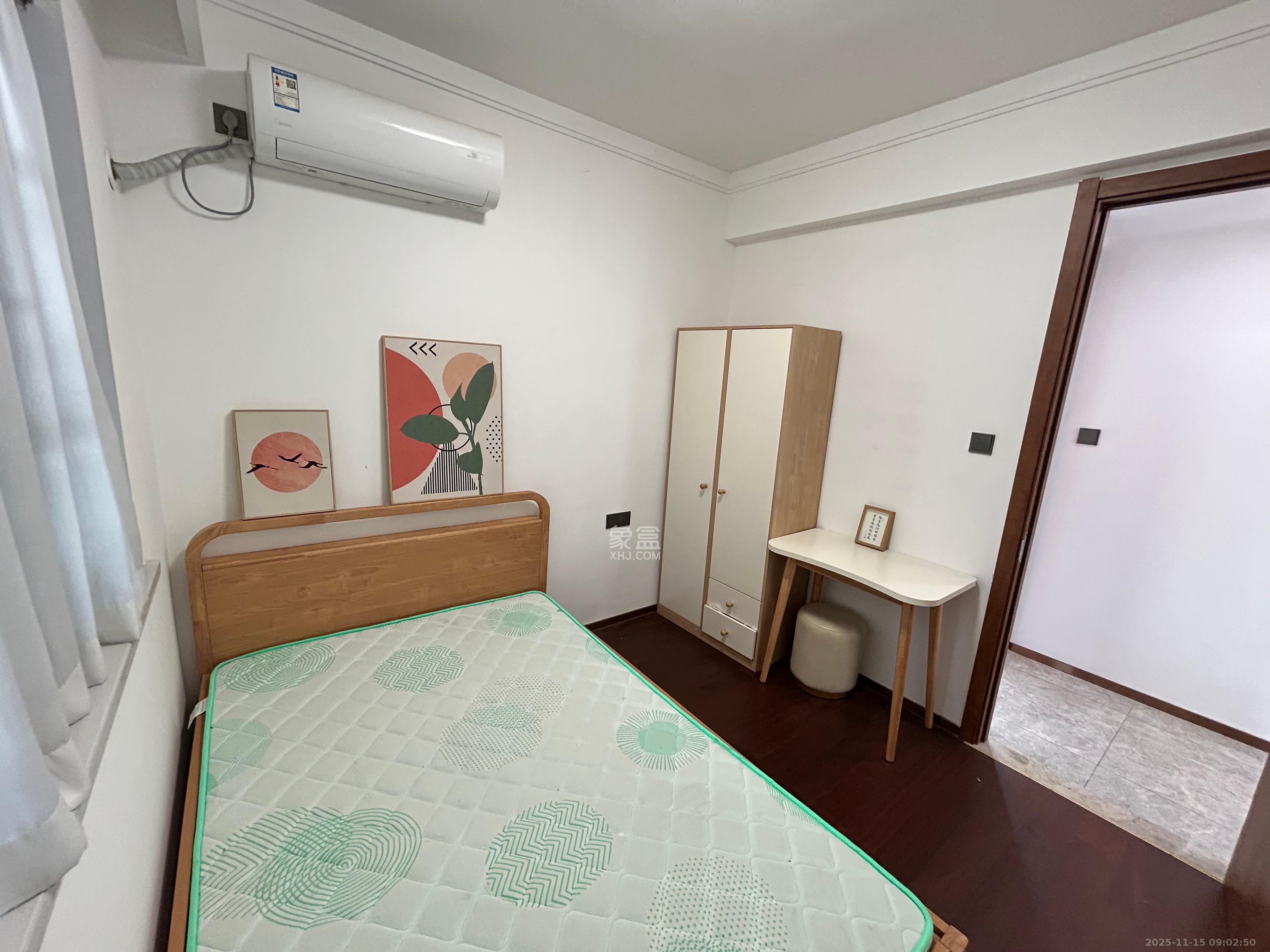 梅溪悦章  3室2厅2卫    3500.0元/月室内图