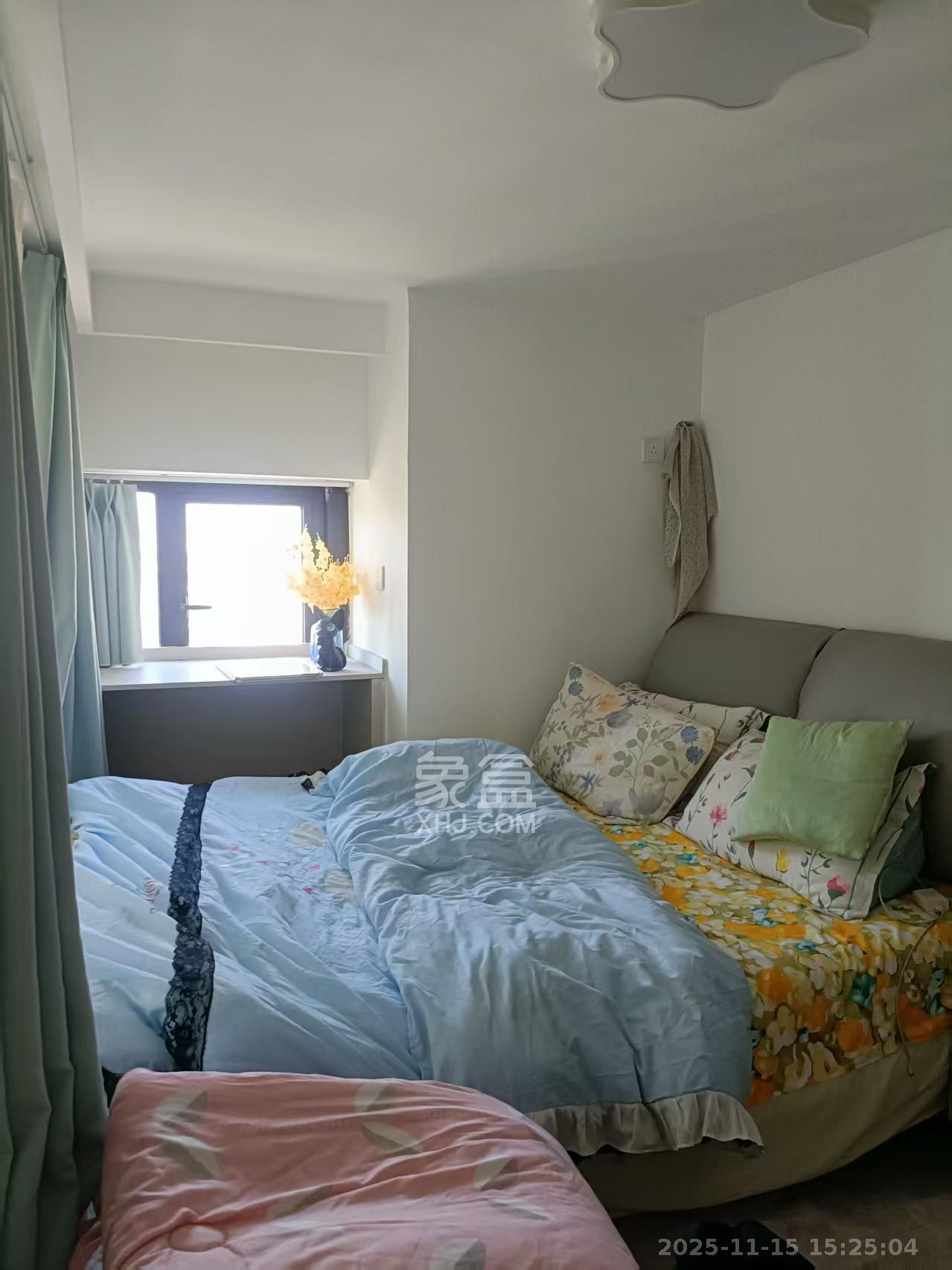 中南国际眼镜城（中伟商业中心）  2室2厅2卫    2200.0元/月室内图