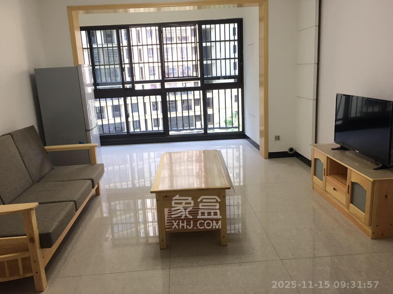 保利麓谷林语D区  3室2厅1卫    2400.0元/月室内图